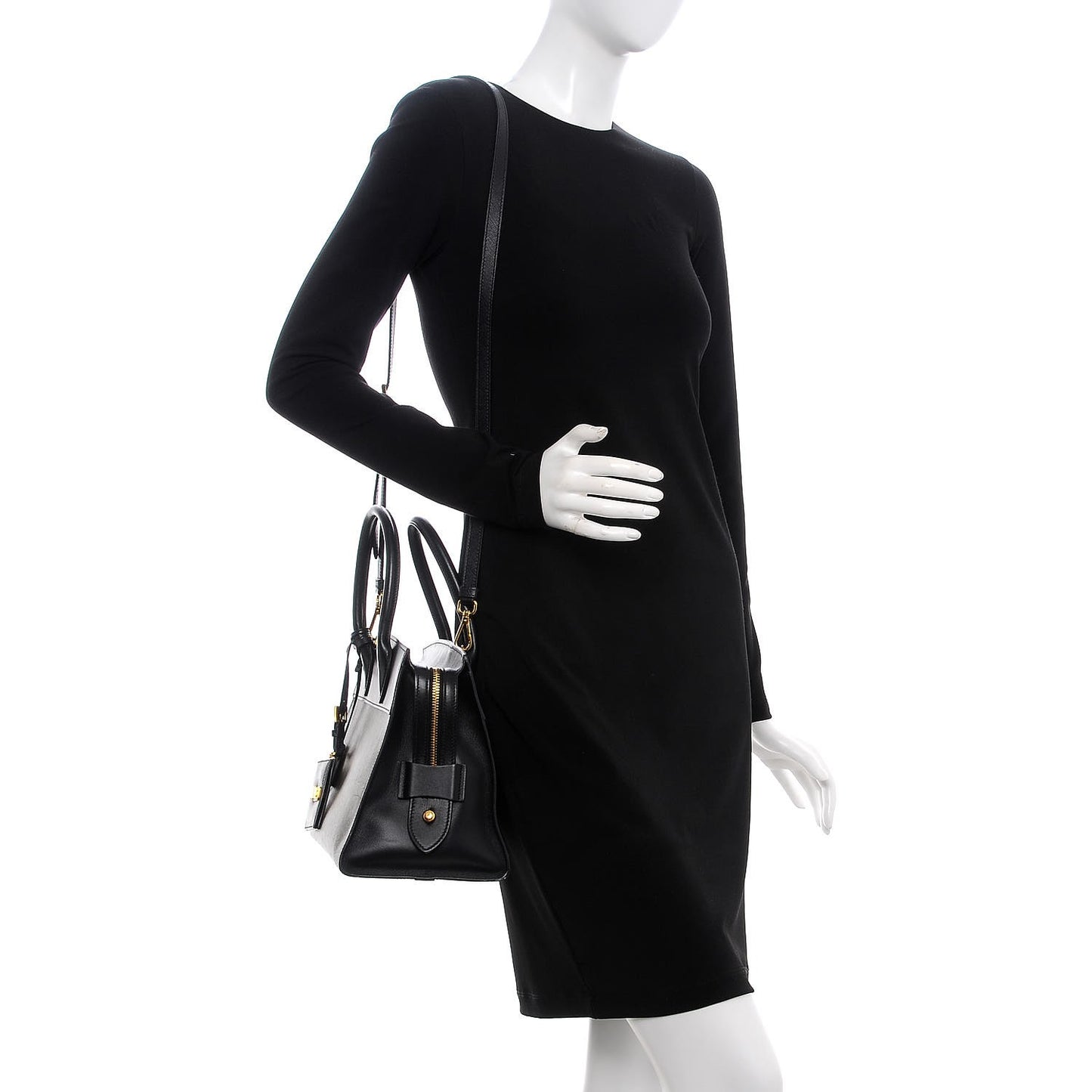 Saffiano City Calf Medium Esplanade Tote Militare Black