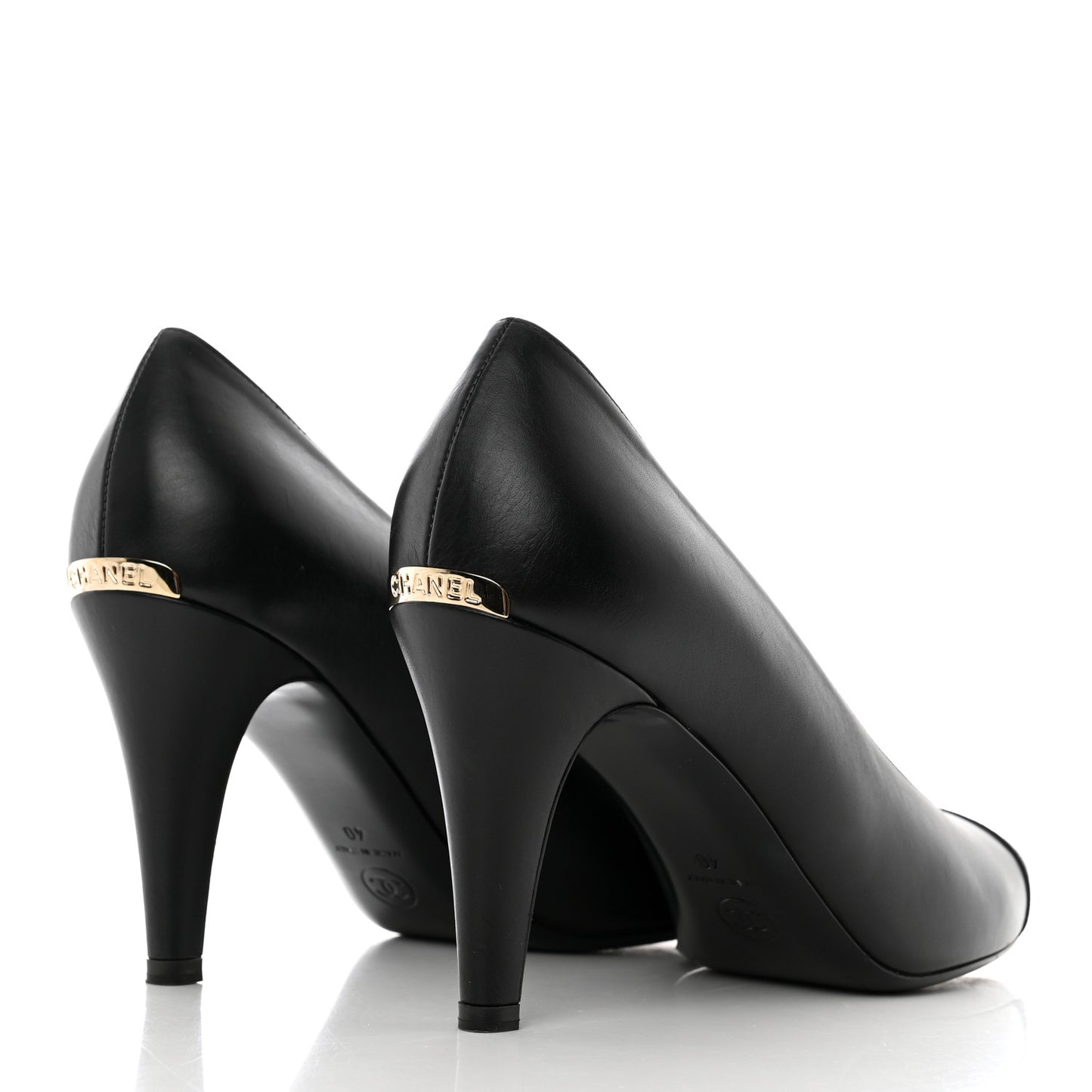 Iridescent Calfskin Grosgrain Cap Toe Pumps 40 Black