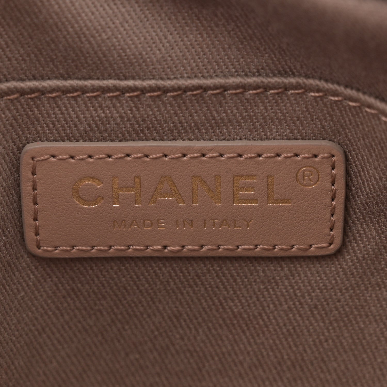 Chanel Goatksin Quilted Casual Trip Waist Belt Bag Red 6 of 10