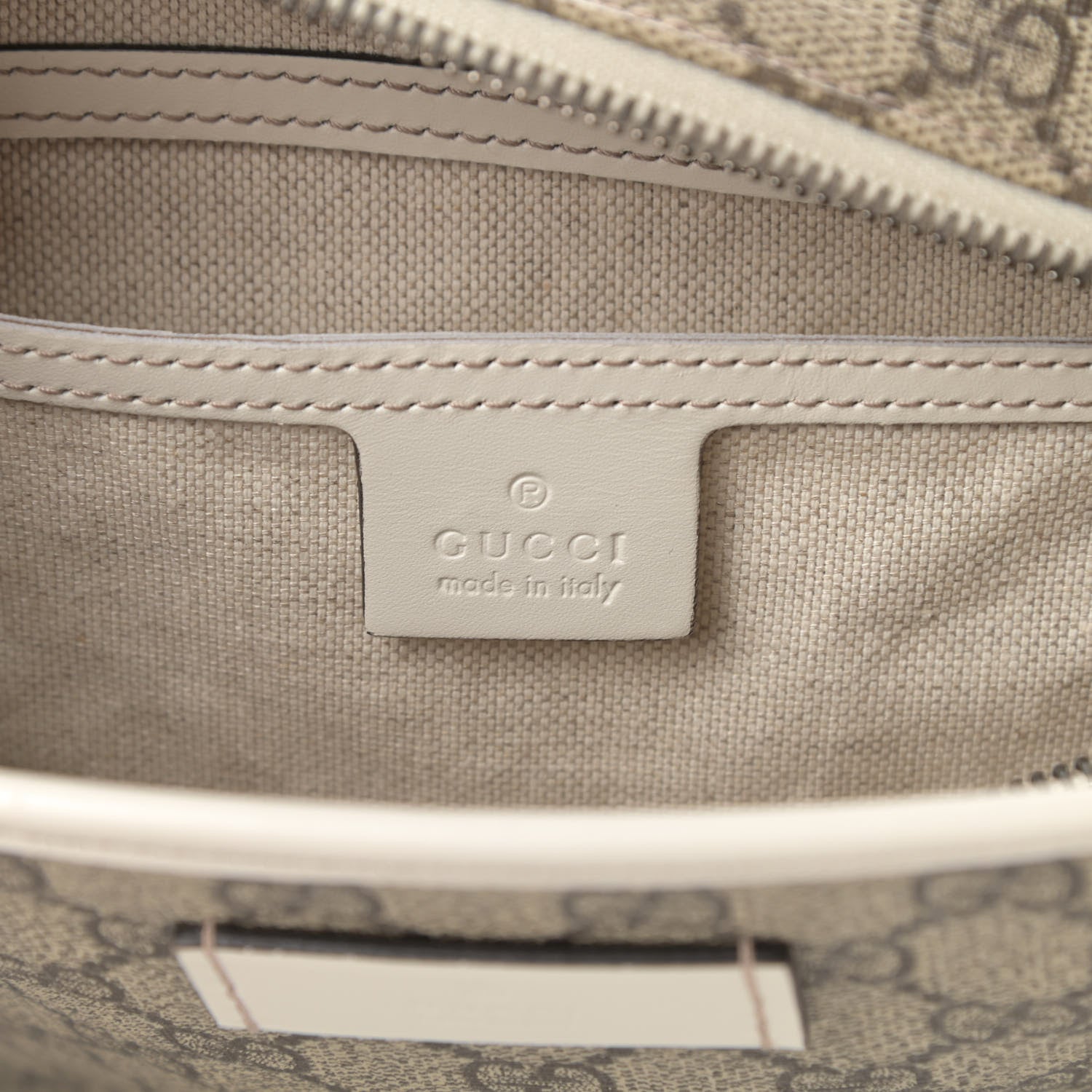 Gucci GG Supreme Small Joy Tote White 6 of 12