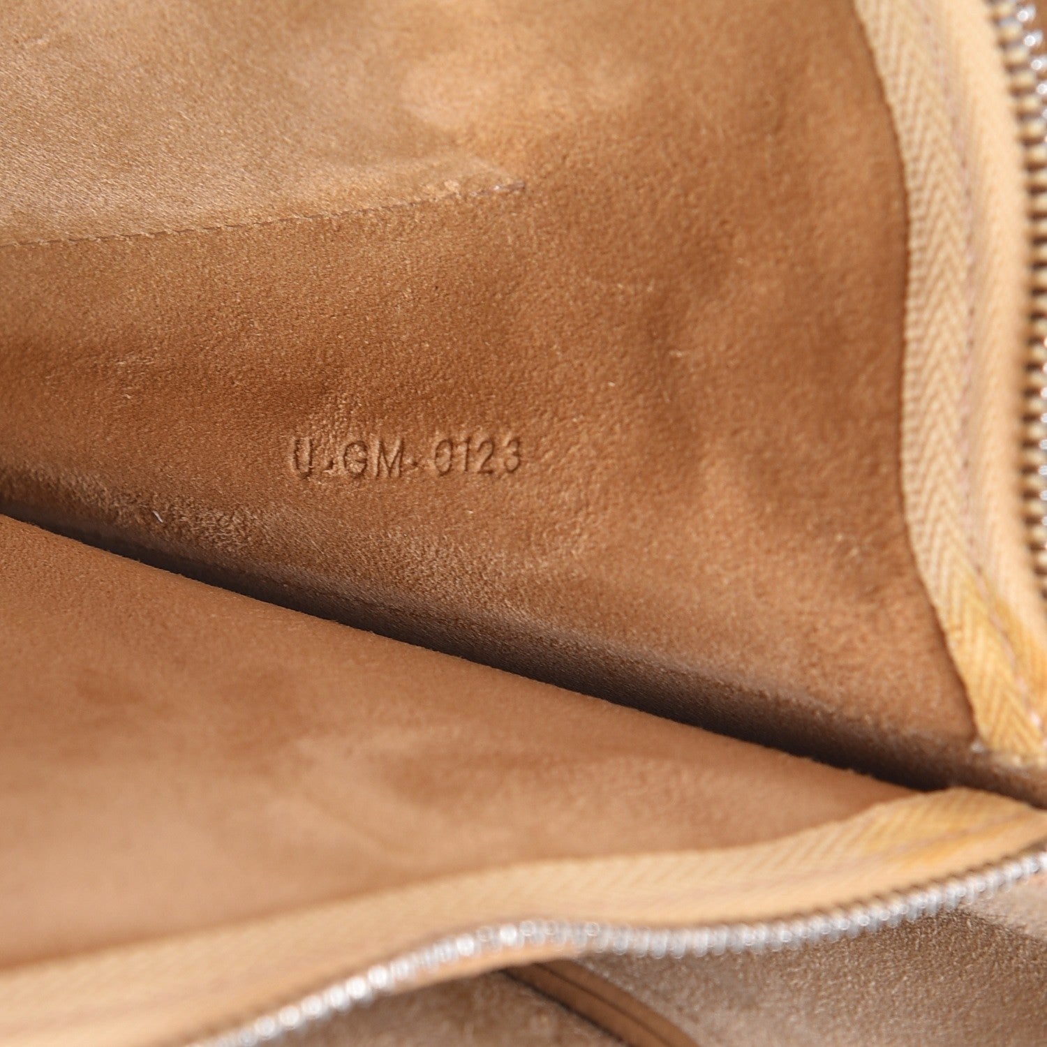 Celine Smooth Calfskin Blade Chain Flap Vanilla 8 of 13