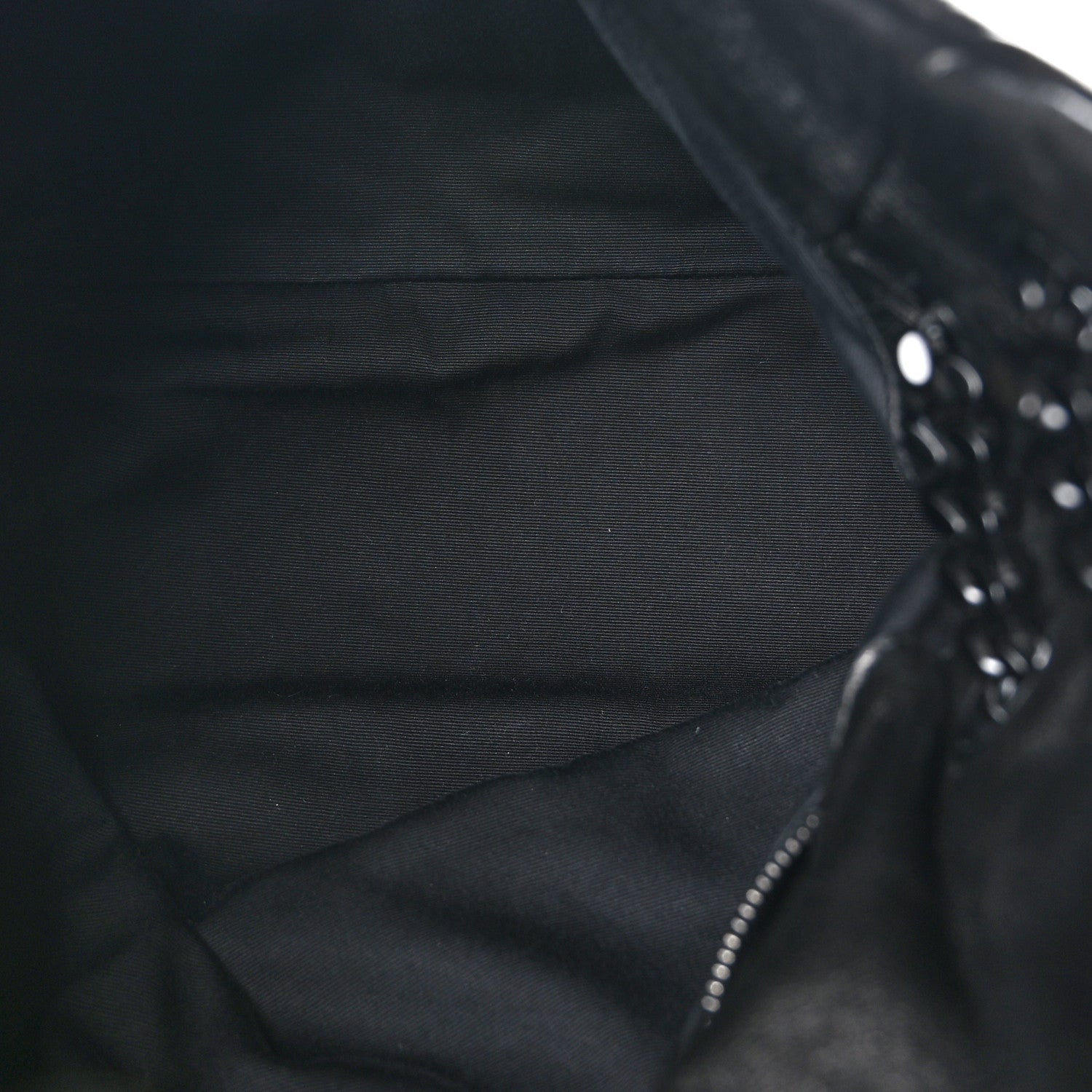 Saint Laurent Lambskin Quilted Monogram Monochrome Medium Loulou Puffer Chain Satchel Black 5 of 10