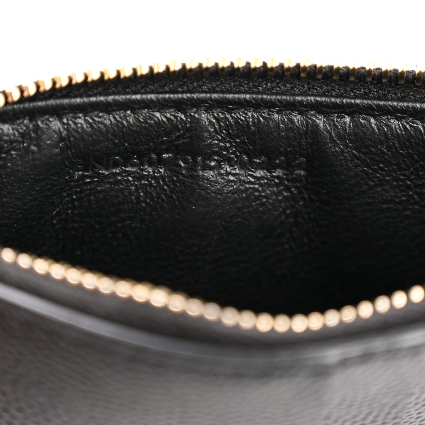Grain De Poudre Matelasse Chevron Monogram Fragments Zippered Card Case Black