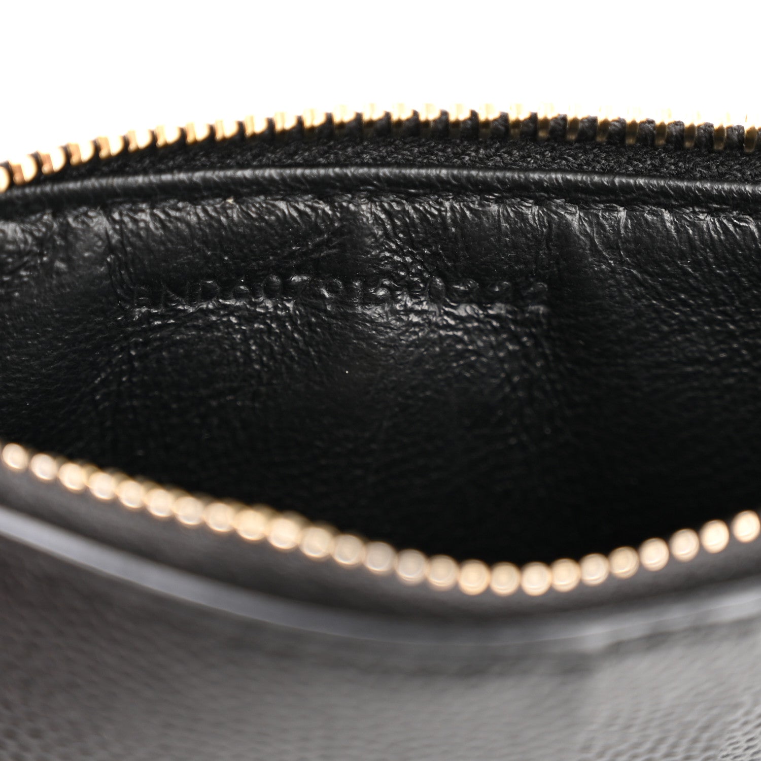 Saint Laurent Grain De Poudre Matelasse Chevron Monogram Fragments Zippered Card Case Black 7 of 8
