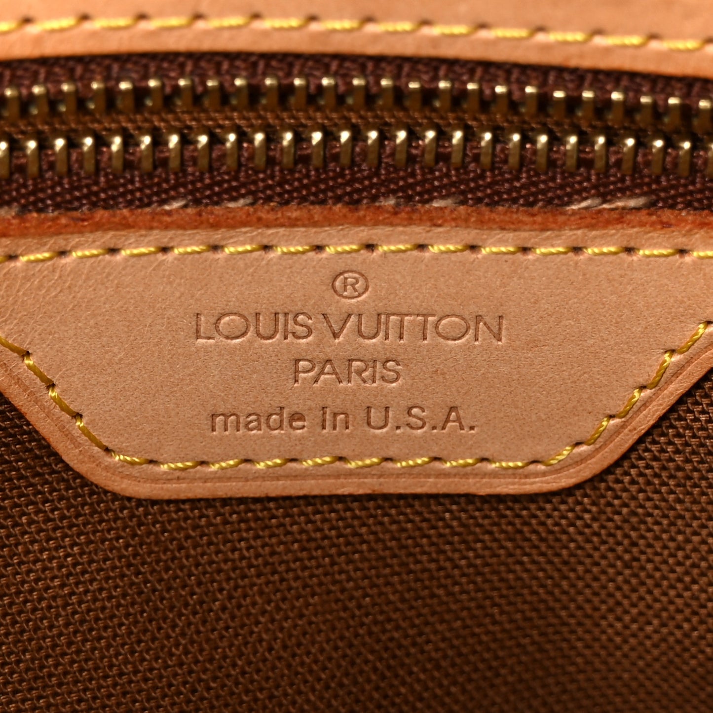 Monogram Trotteur