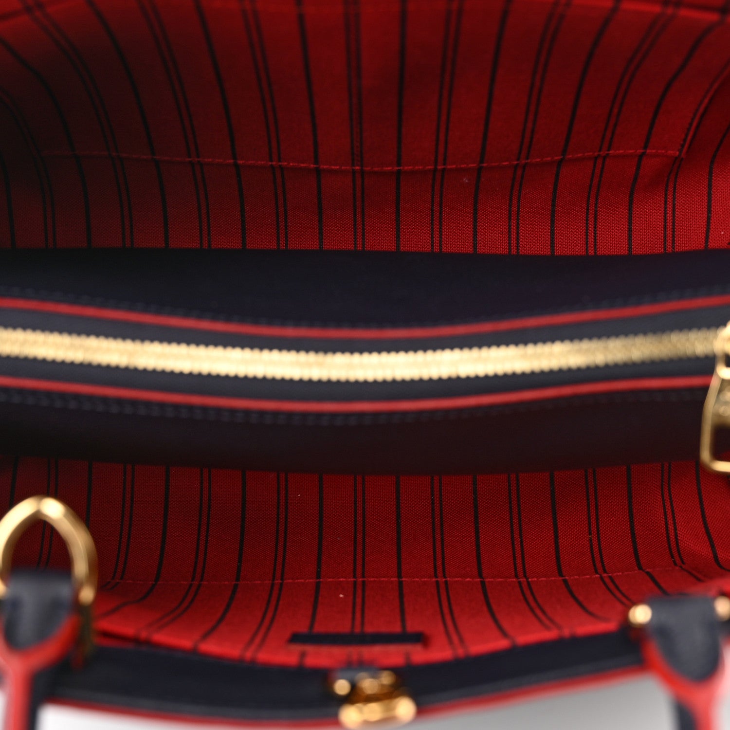 Louis Vuitton Empreinte Montaigne MM Marine Rouge 5 of 8