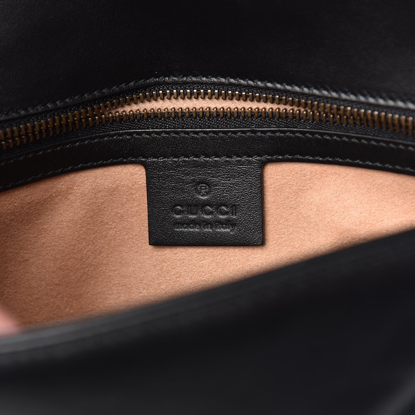 Calfskin Matelasse Small GG Marmont Shoulder Bag Black