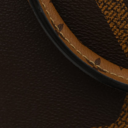 Louis Vuitton Reverse Monogram Giant Onthego MM 15 of 15