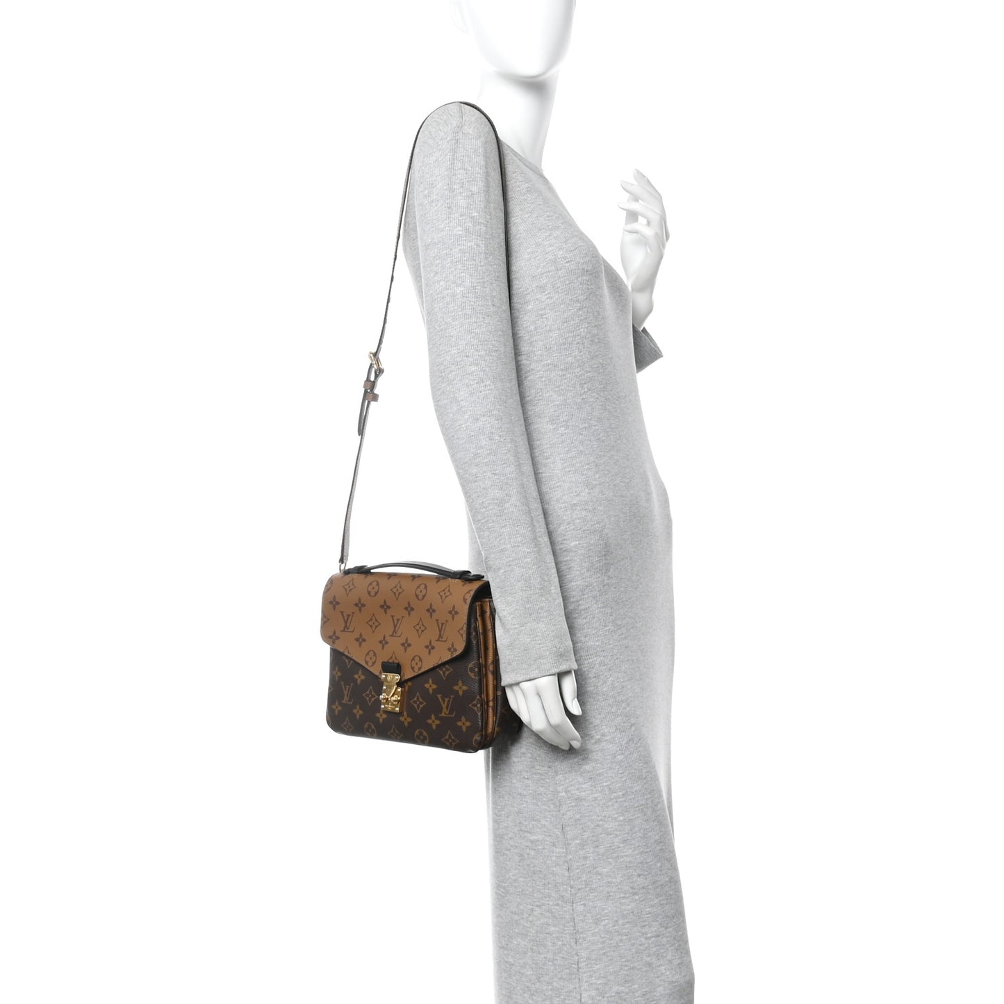 Reverse Monogram Pochette Metis