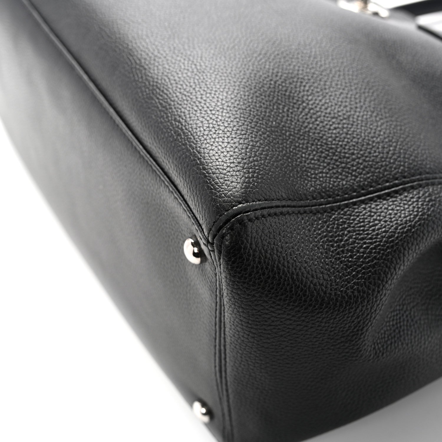 Chanel Calfskin Cerf Executive Shopper Tote Black 14 of 15