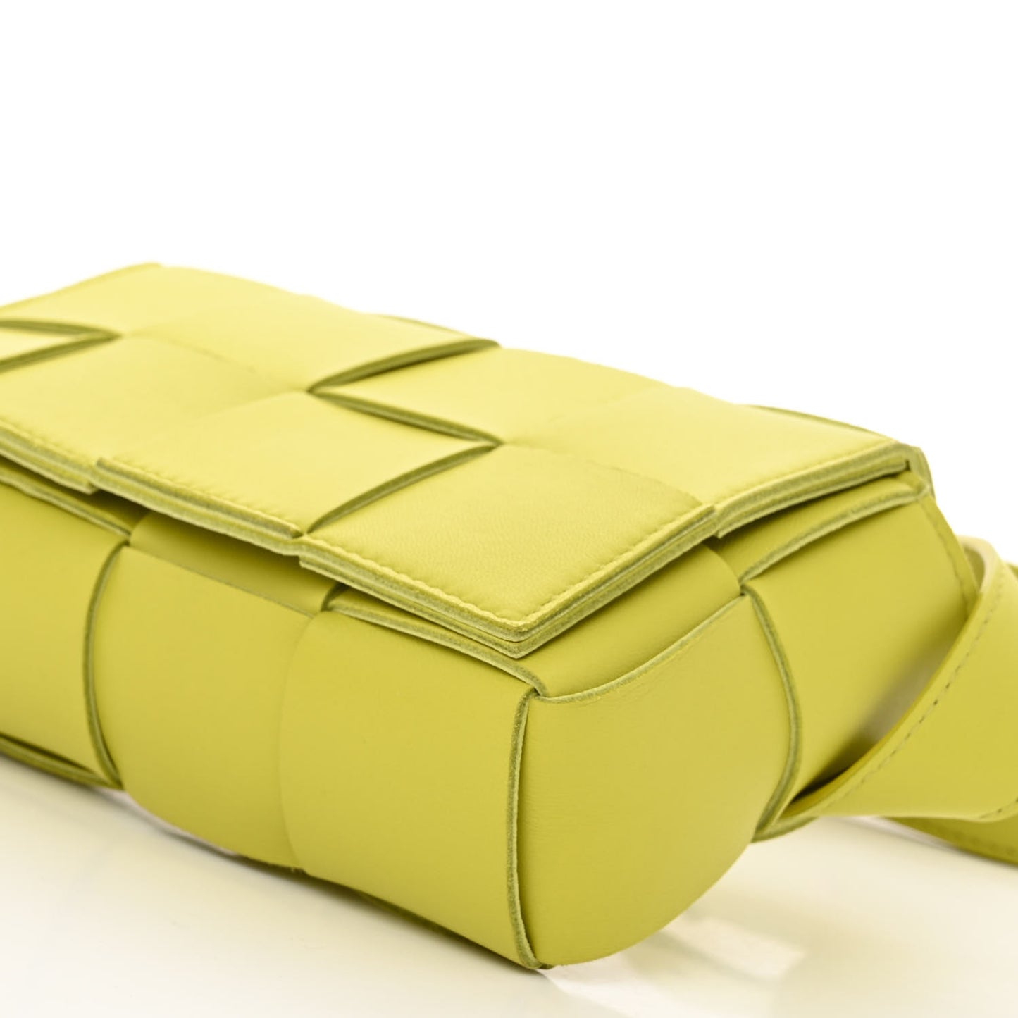 Nappa Maxi Intreccio The Belt Cassette Bag Kiwi