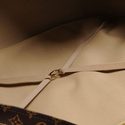 Louis Vuitton Monogram Sirius 70 9 of 11