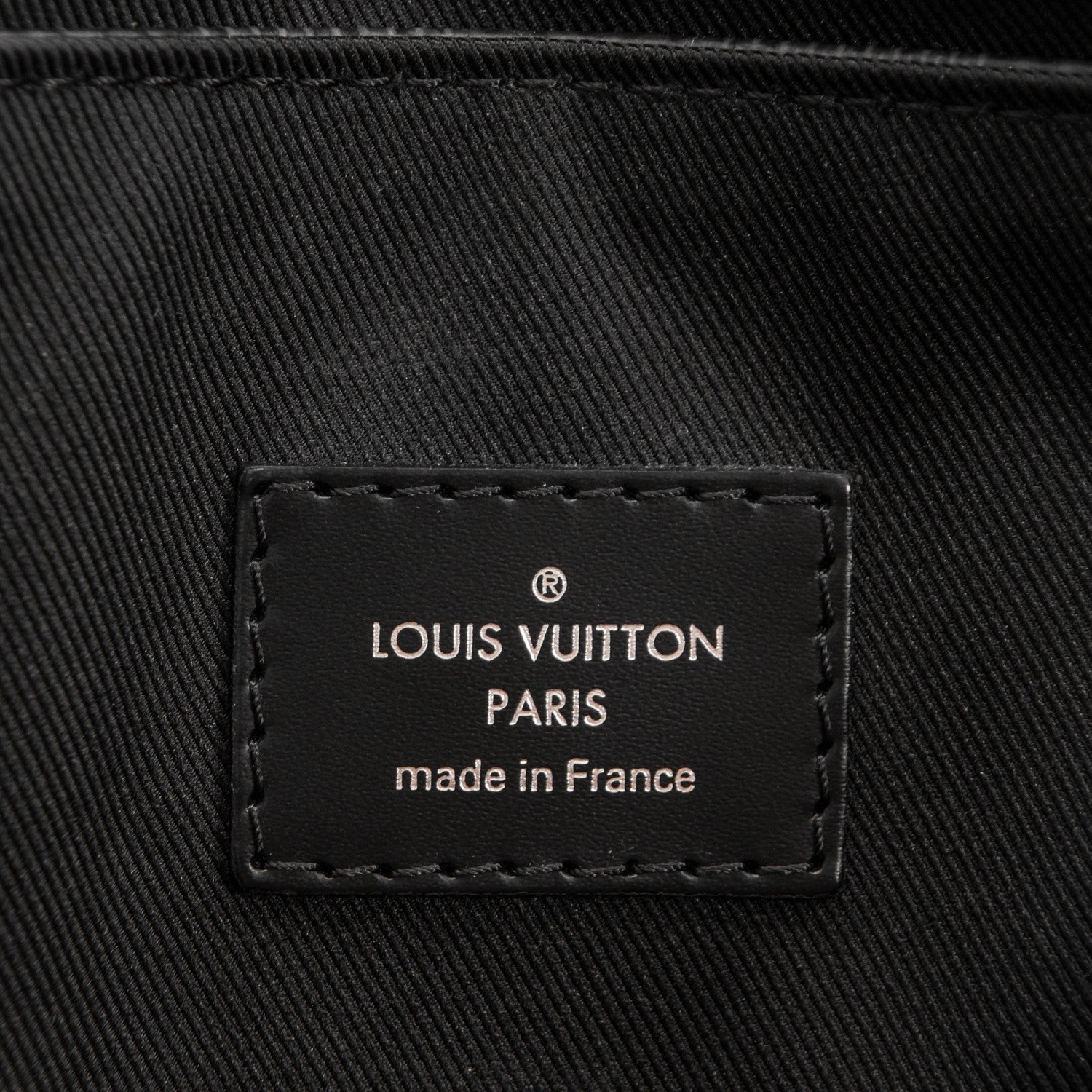 Louis Vuitton Damier Graphite Christopher Messenger Bag 7 of 8