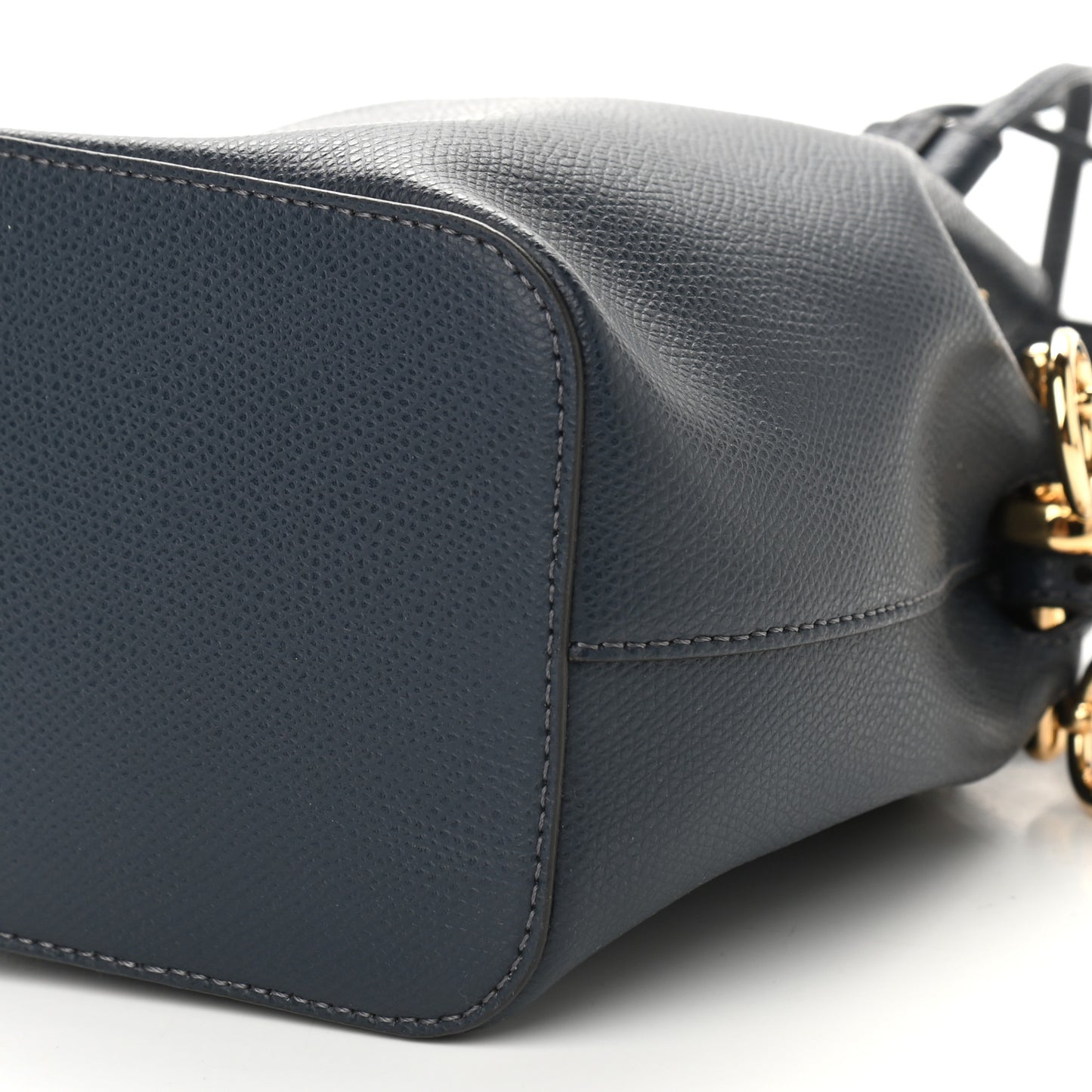 Vitello Cruise F is Fendi Mini Mon Tresor Bucket Bag Notturno