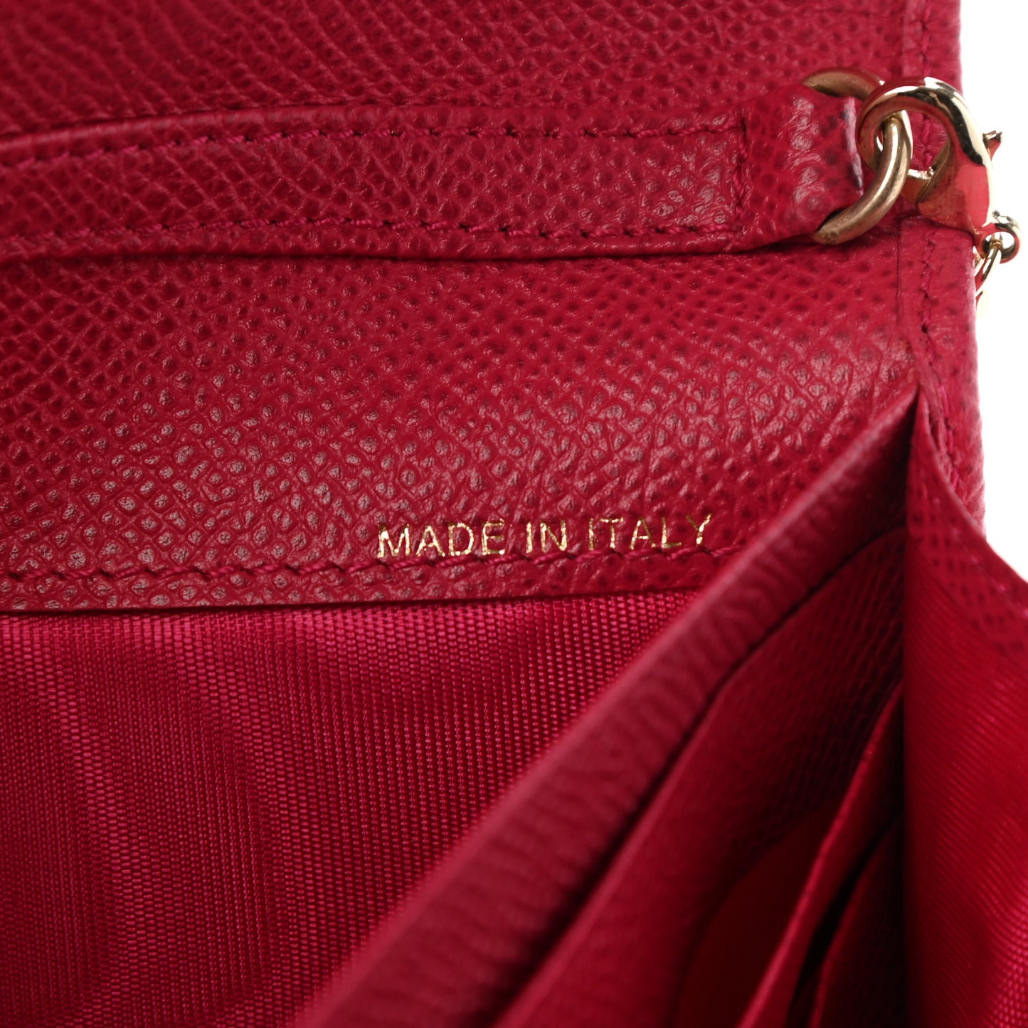 Grained Calfskin Wallet On Chain Red