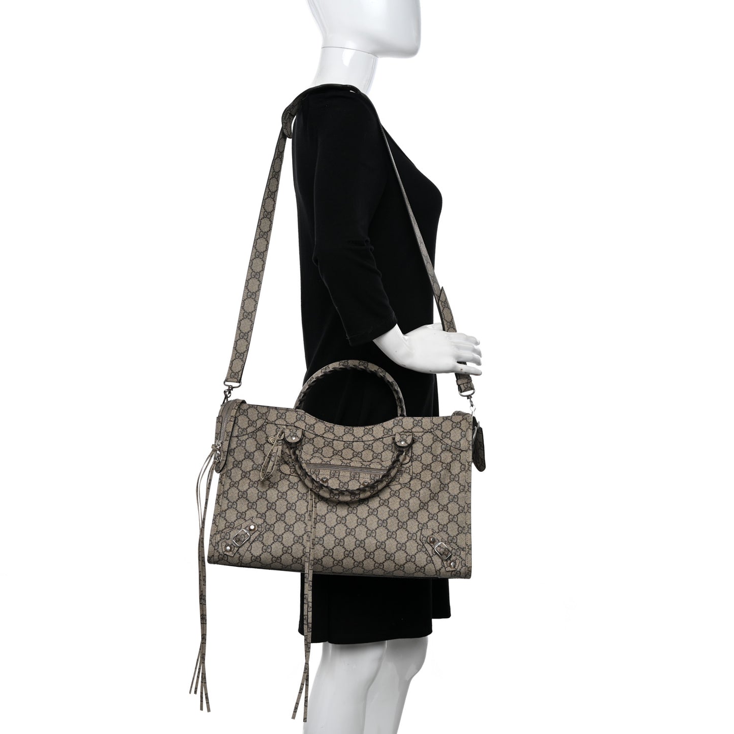 X GUCCI GG Supreme Monogram Neo Classic Silver Hardware City Beige Ebony