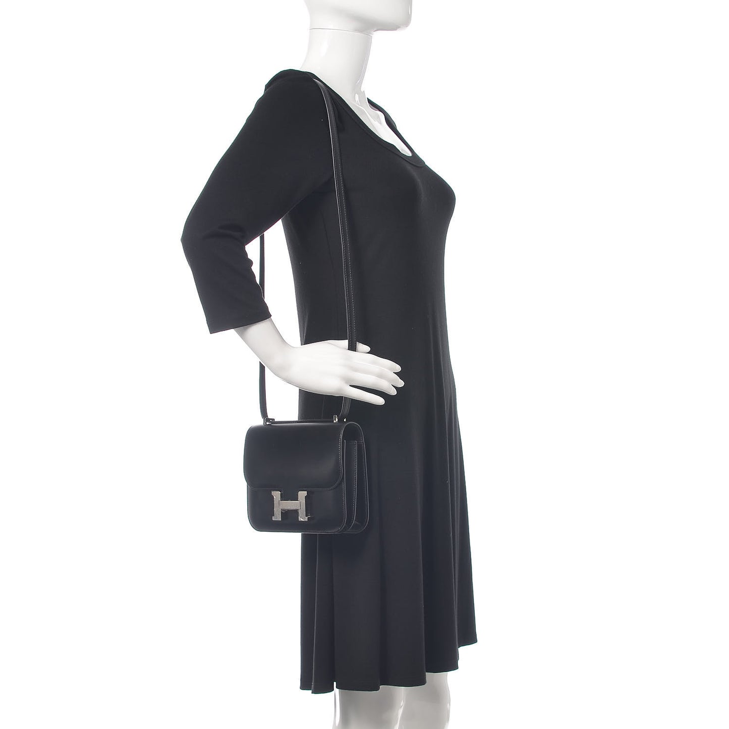 Box Constance 18 Black