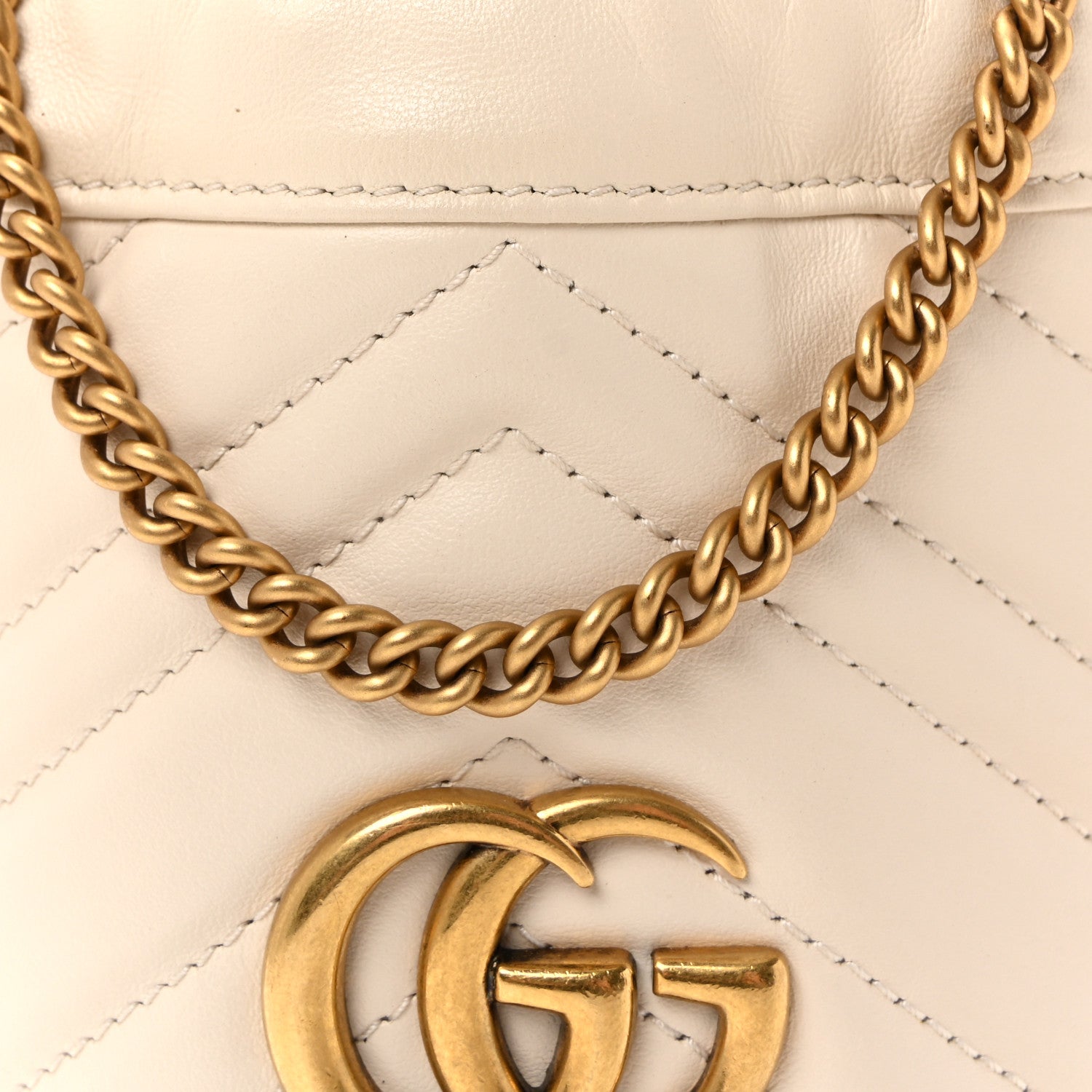 Gucci Calfskin Matelasse Mini GG Marmont 2.0 Bucket Bag White 7 of 9