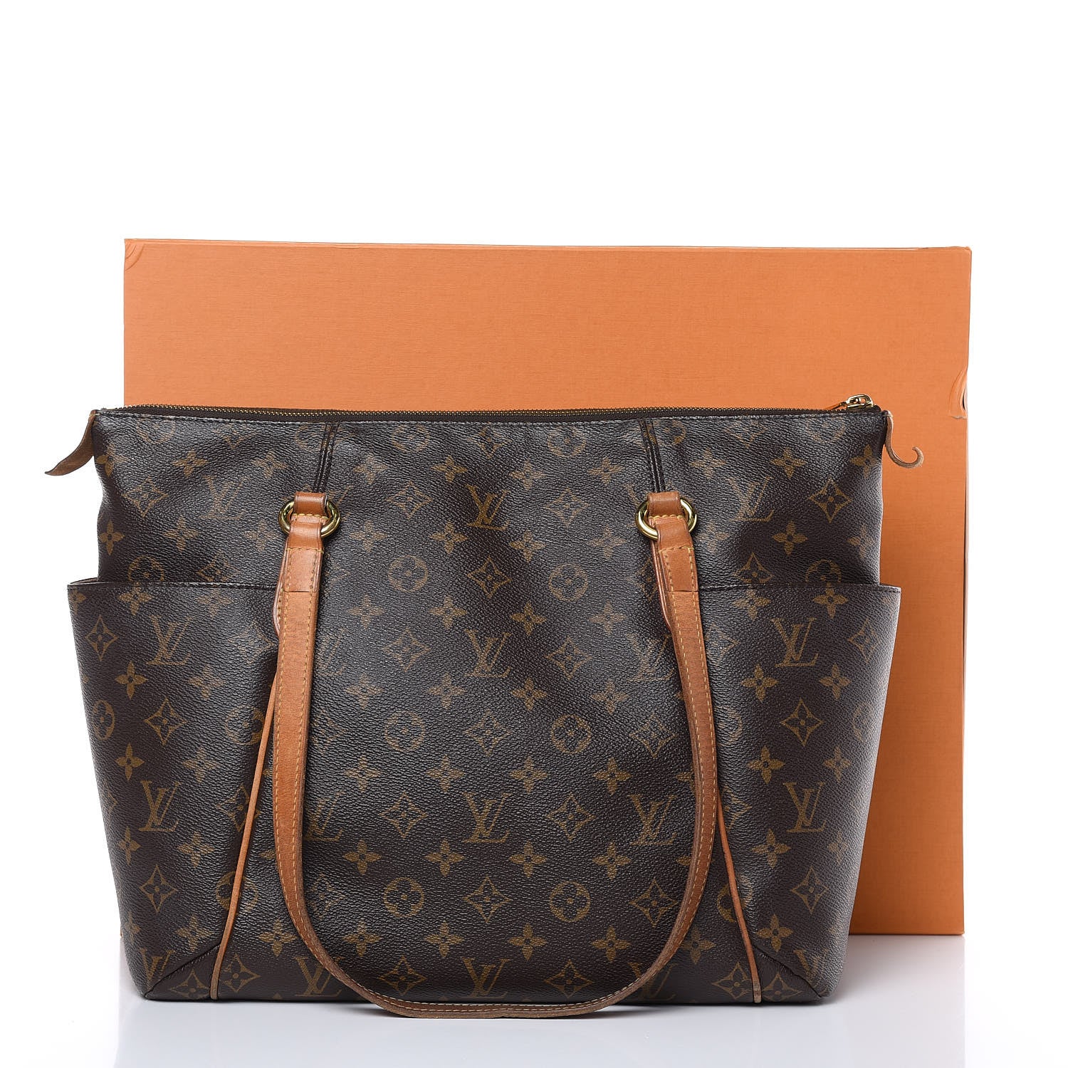 Louis Vuitton Monogram Totally MM 21 of 21