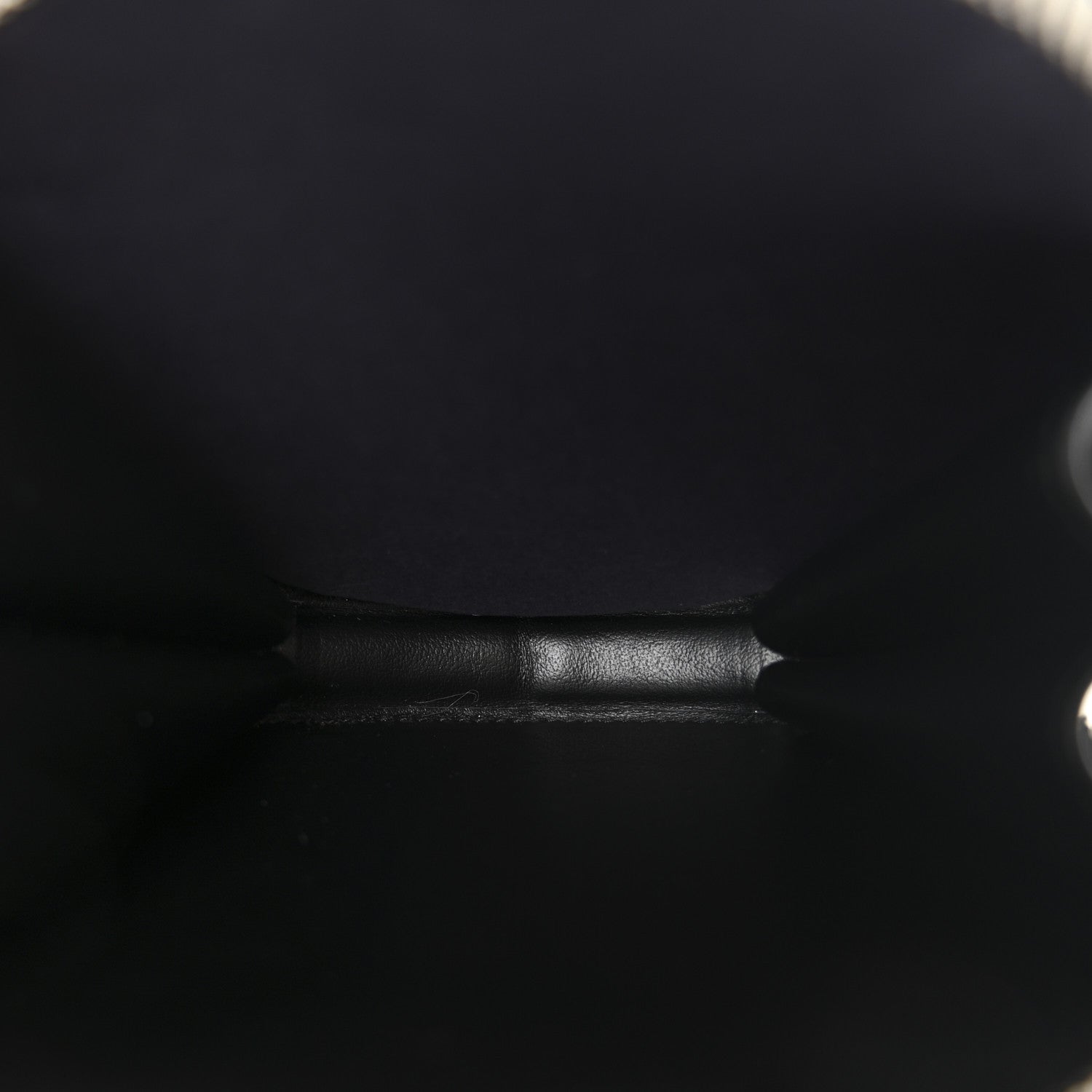 Prada Spazzolato Round Chain Coin Crossbody Pouch Argento 5 of 10