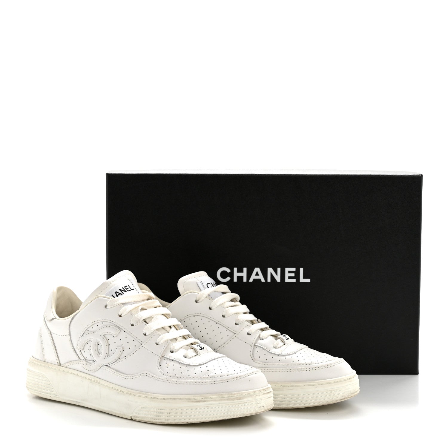 Chanel Calfskin CC Womens Sneakers 38 White 1862871 – FASHIONPHILE