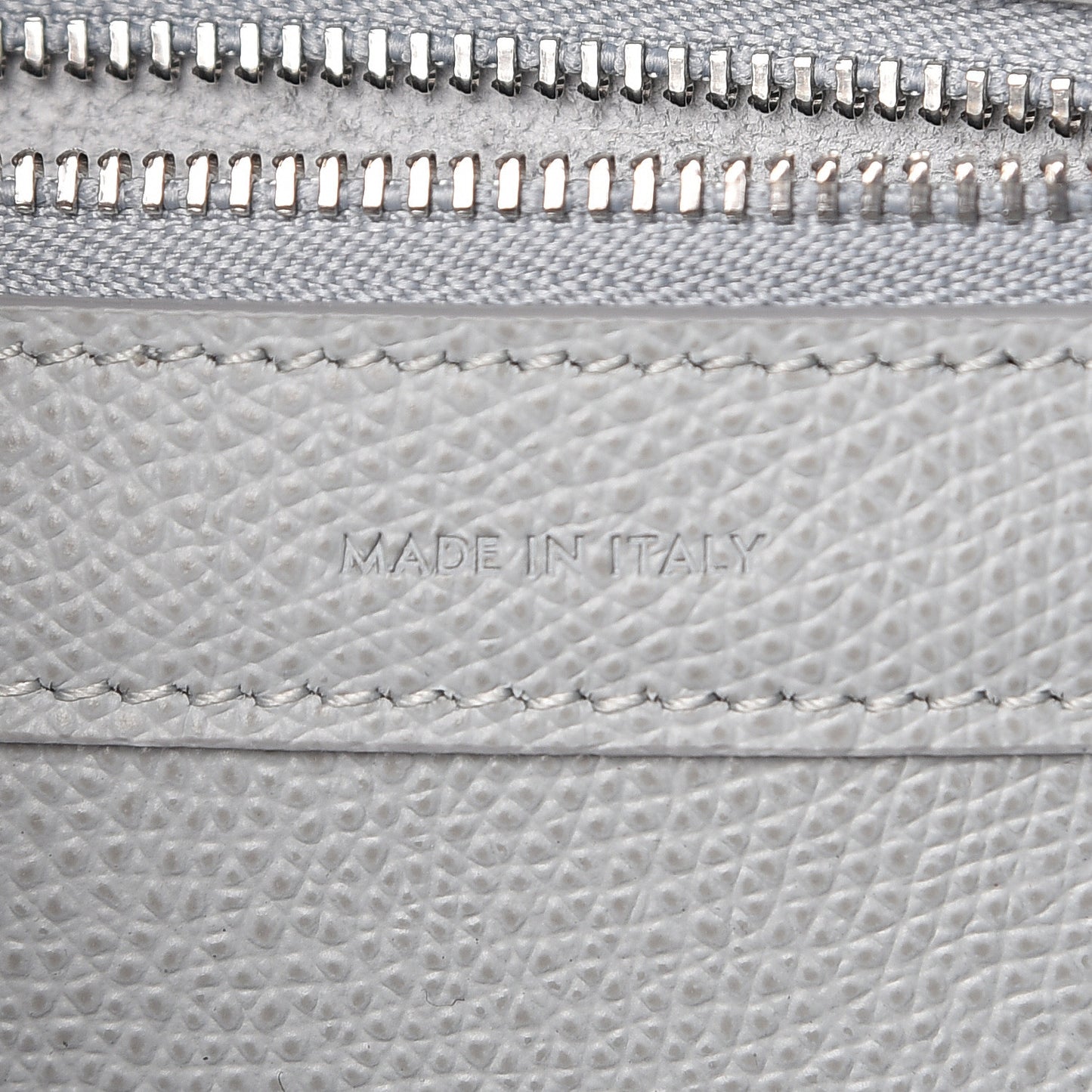 Grained Calfskin Small Vertical Cabas Mineral