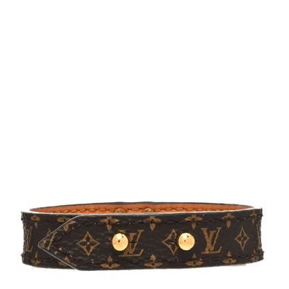 Louis Vuitton Monogram Essential V Bracelet 17 3 of 9