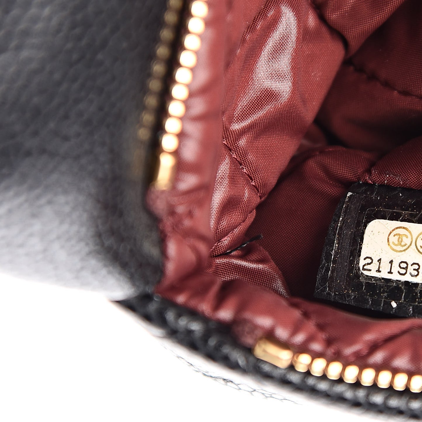 Caviar Quilted CC Beauty Clutch Black