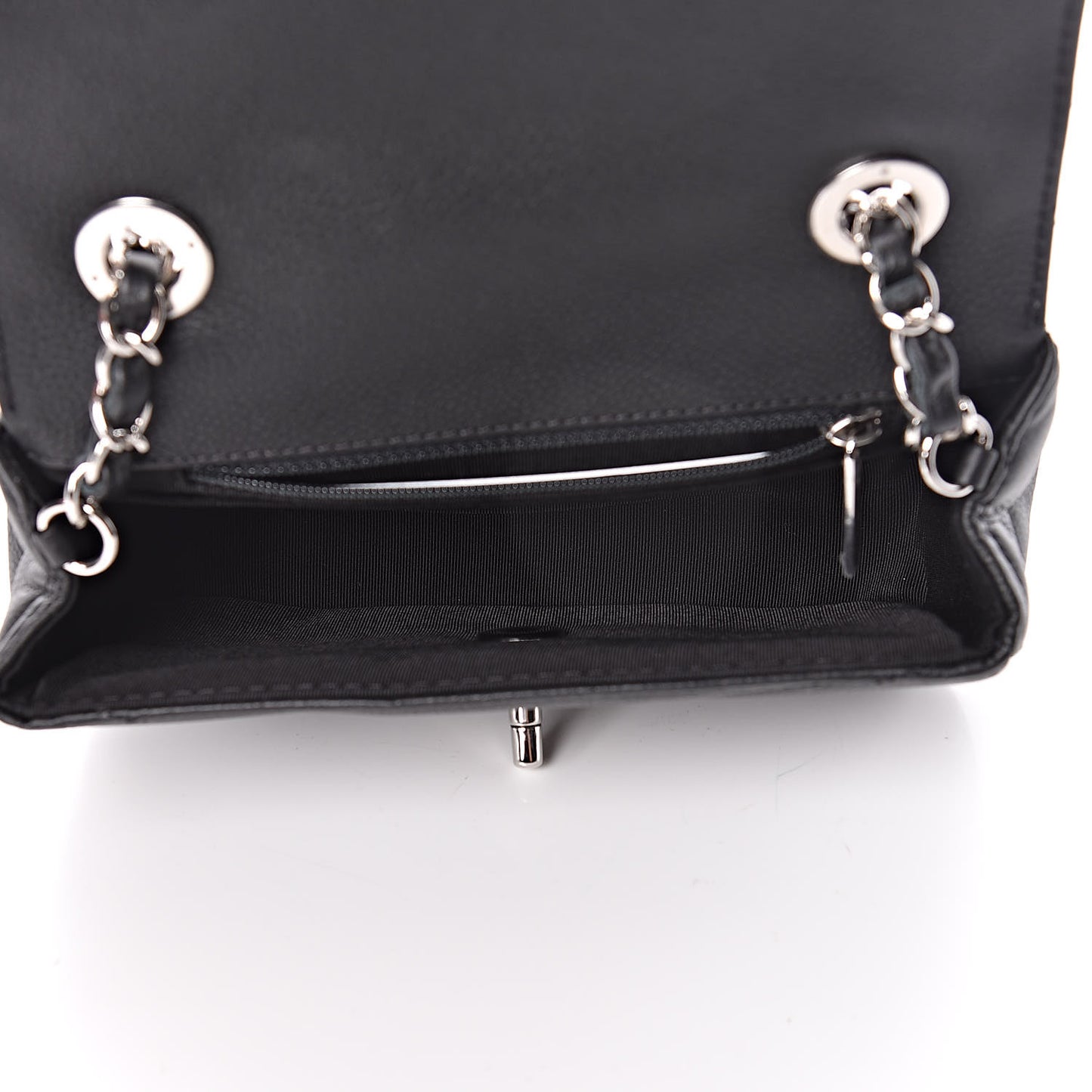 Caviar Chevron Quilted Small Single Flap Black