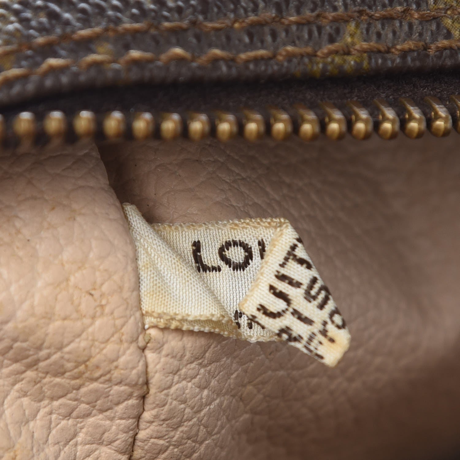 Louis Vuitton Monogram Trousse Toilette 28 6 of 8
