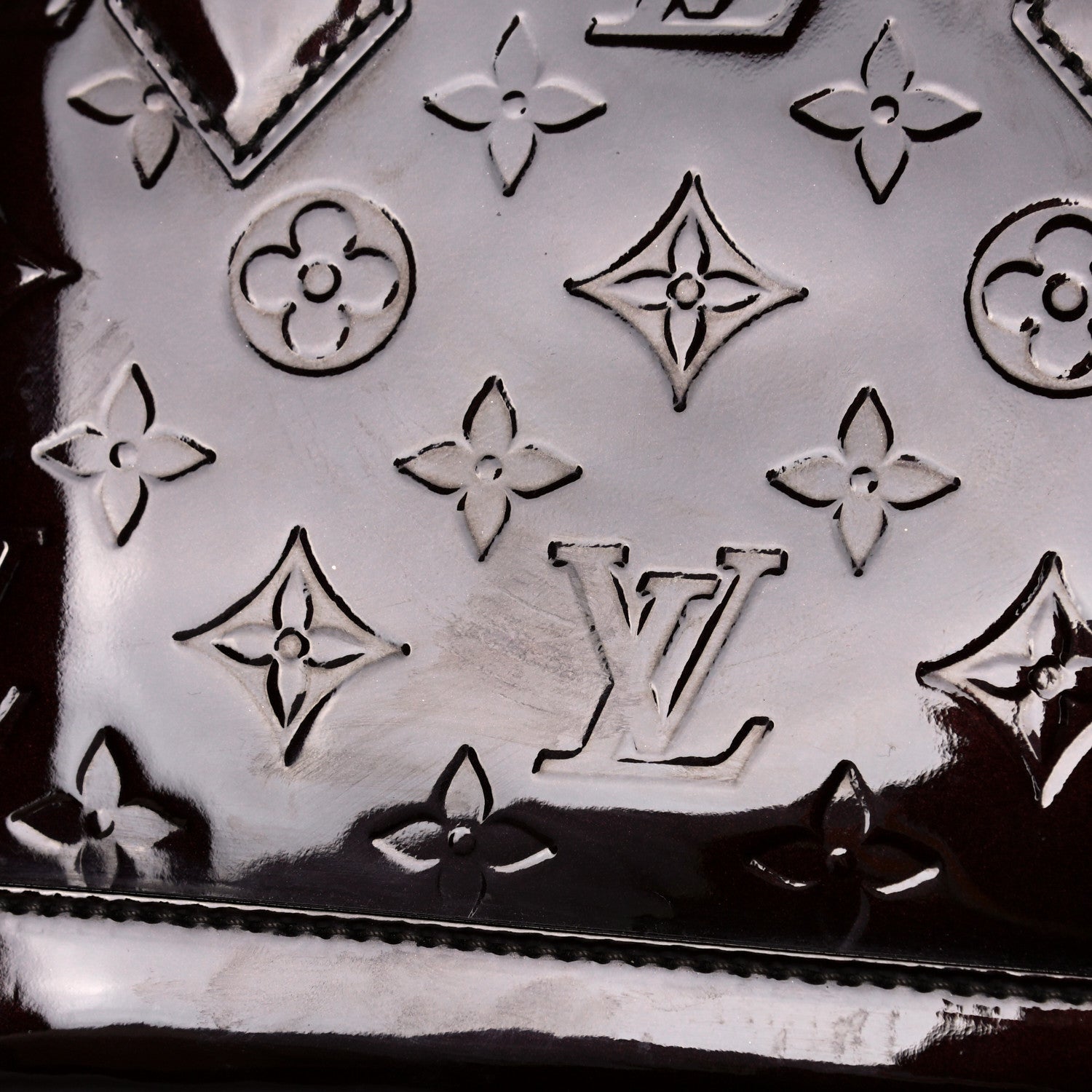 Louis Vuitton Vernis Alma BB Amarante 13 of 21