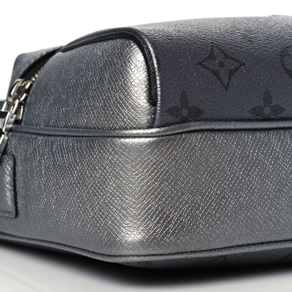 Louis Vuitton Taigarama Outdoor Messenger Gunmetal 8 of 9