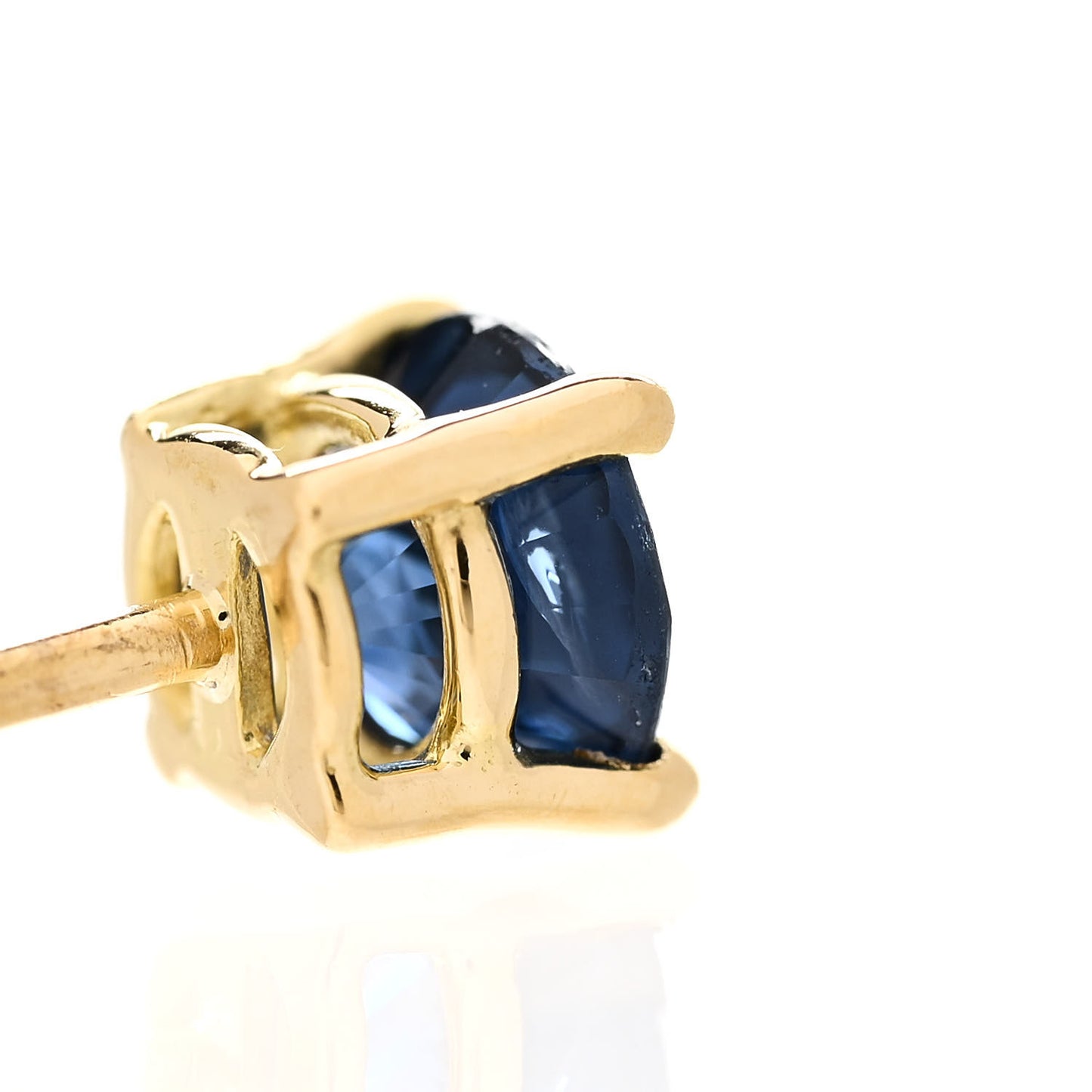 18K Yellow Gold Blue Sapphire Earrings