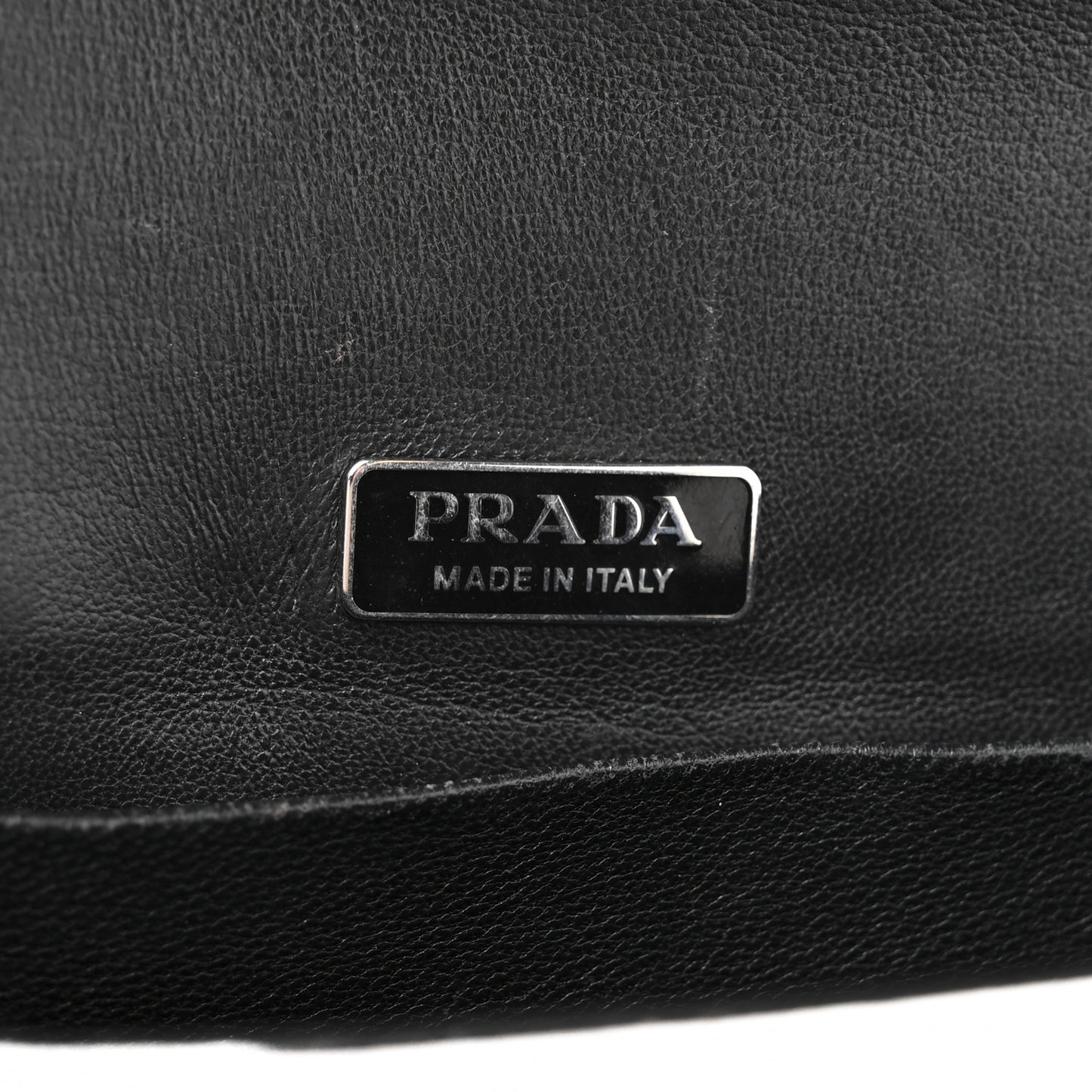 Metallic Vitello Saffiano Cahier Bag Silver Black