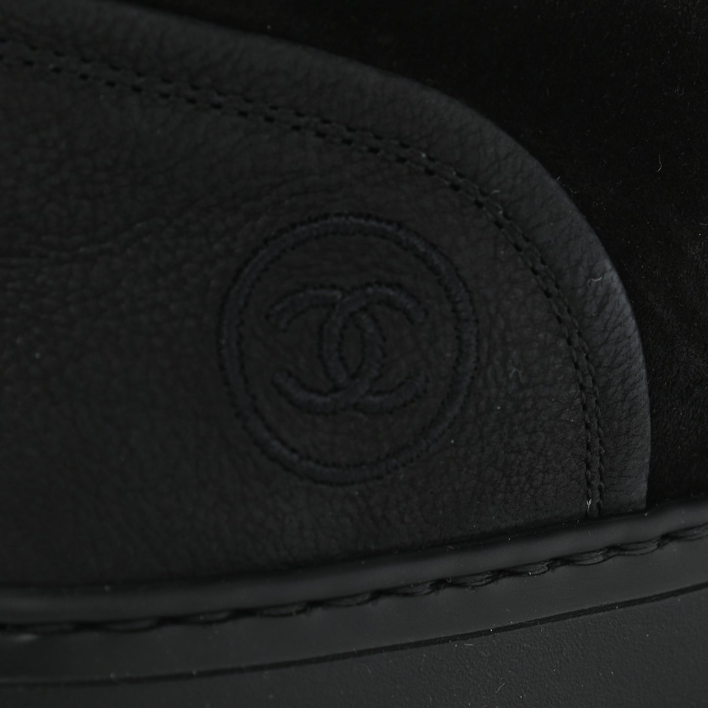 Suede Calfskin Goatskin Tweed High Top Sneakers 40.5 Black