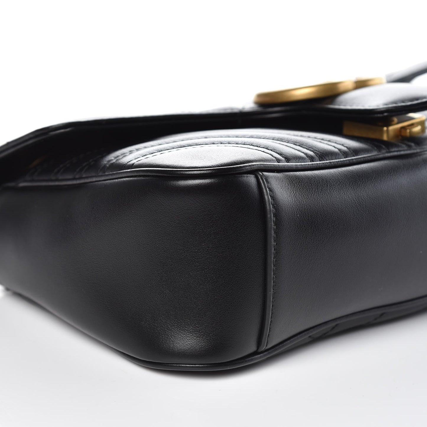 Calfskin Matelasse Small GG Marmont Shoulder Bag Black
