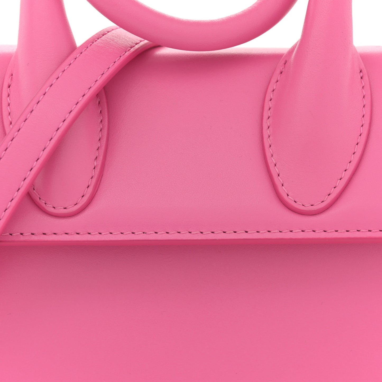 Smooth Calfskin Le Chiquito Noeud Pink