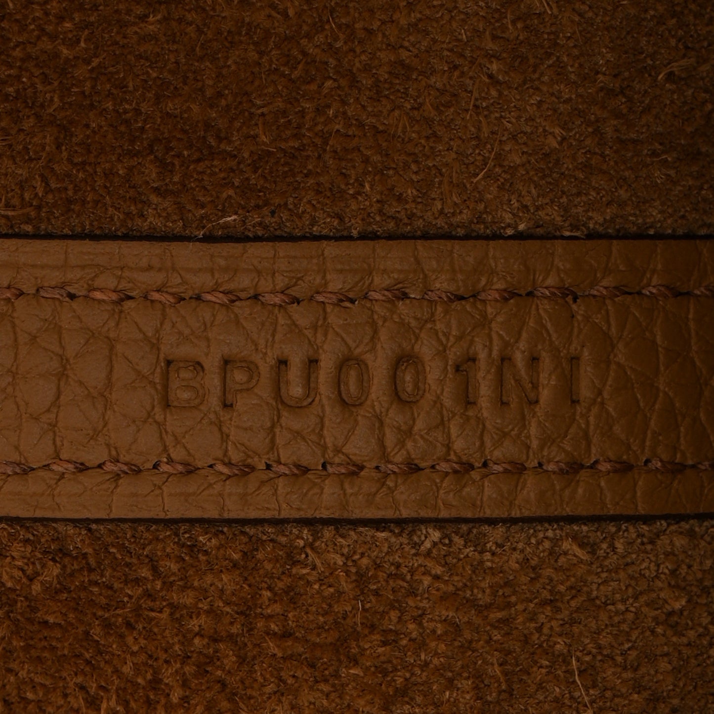 Taurillon Clemence Picotin Lock 18 PM Biscuit