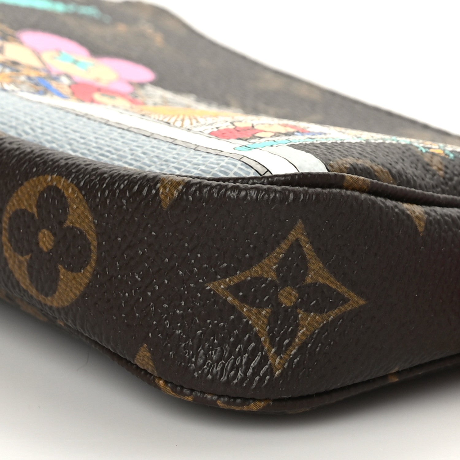 Louis Vuitton Monogram 2022 Christmas Animation Paris Mini Pochette Accessories Pink 8 of 8