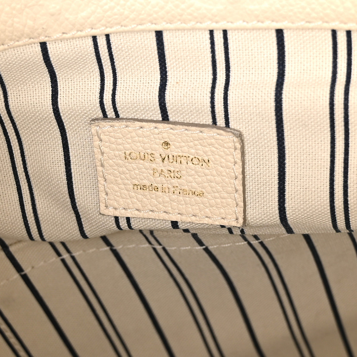 Louis Vuitton Empreinte Artsy MM Neige 6 of 12