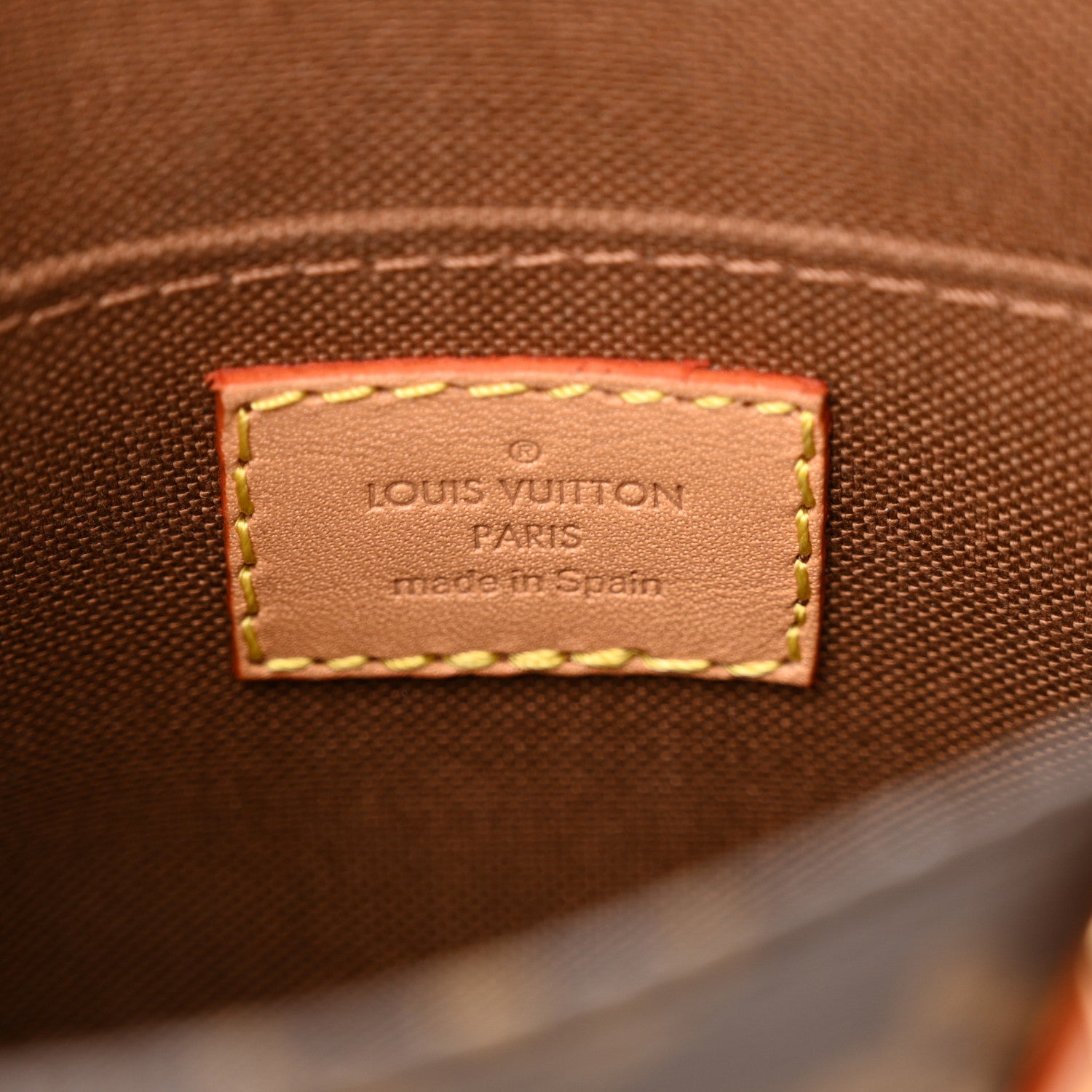 Louis Vuitton Monogram Petit Sac Plat 6 of 10