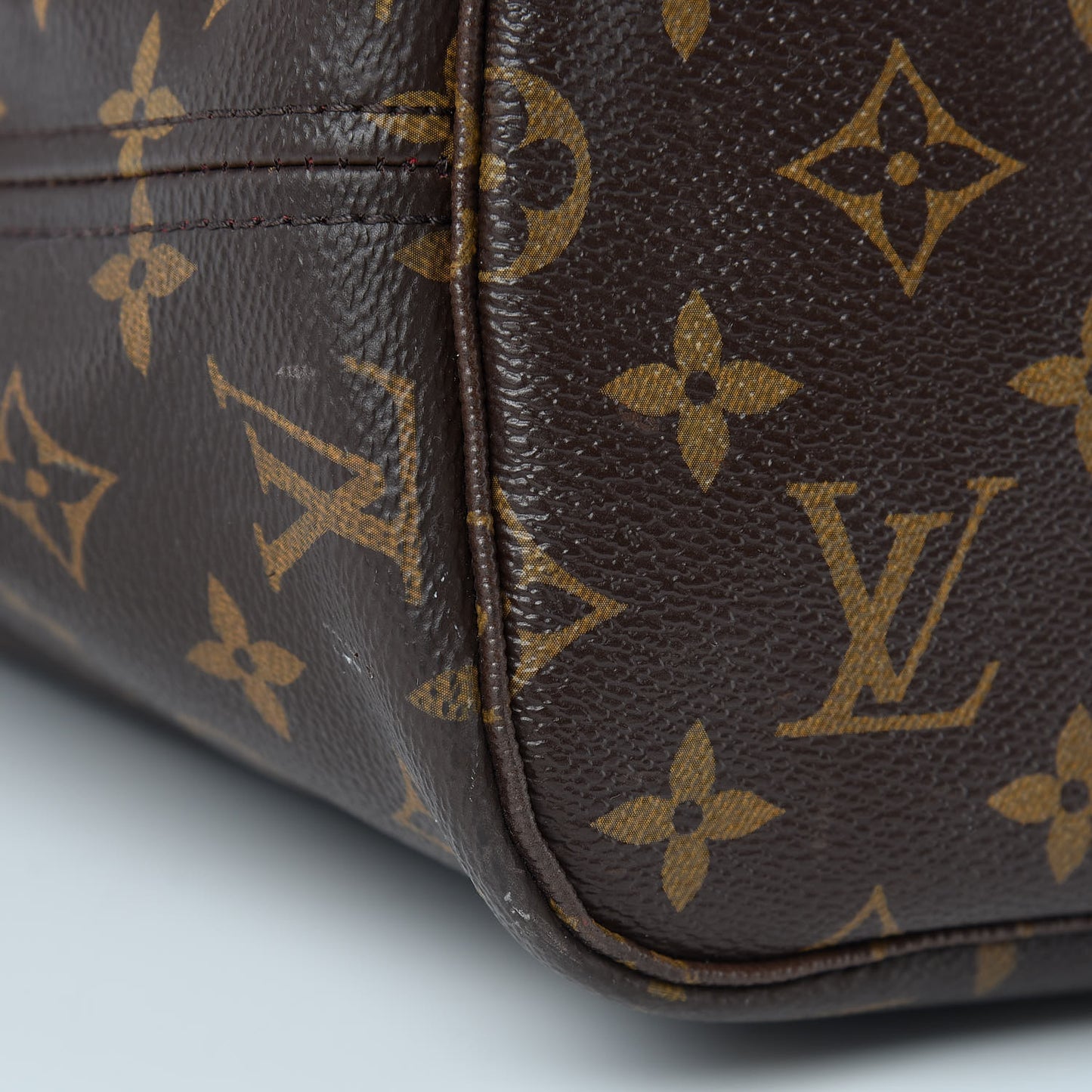Monogram World Tour Neverfull MM