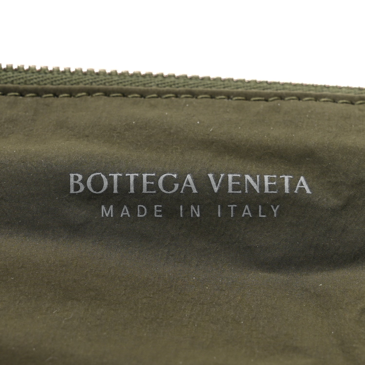 Bottega Veneta Paper Calfskin Intrecciato Stretch Cassette Camping 7 of 11