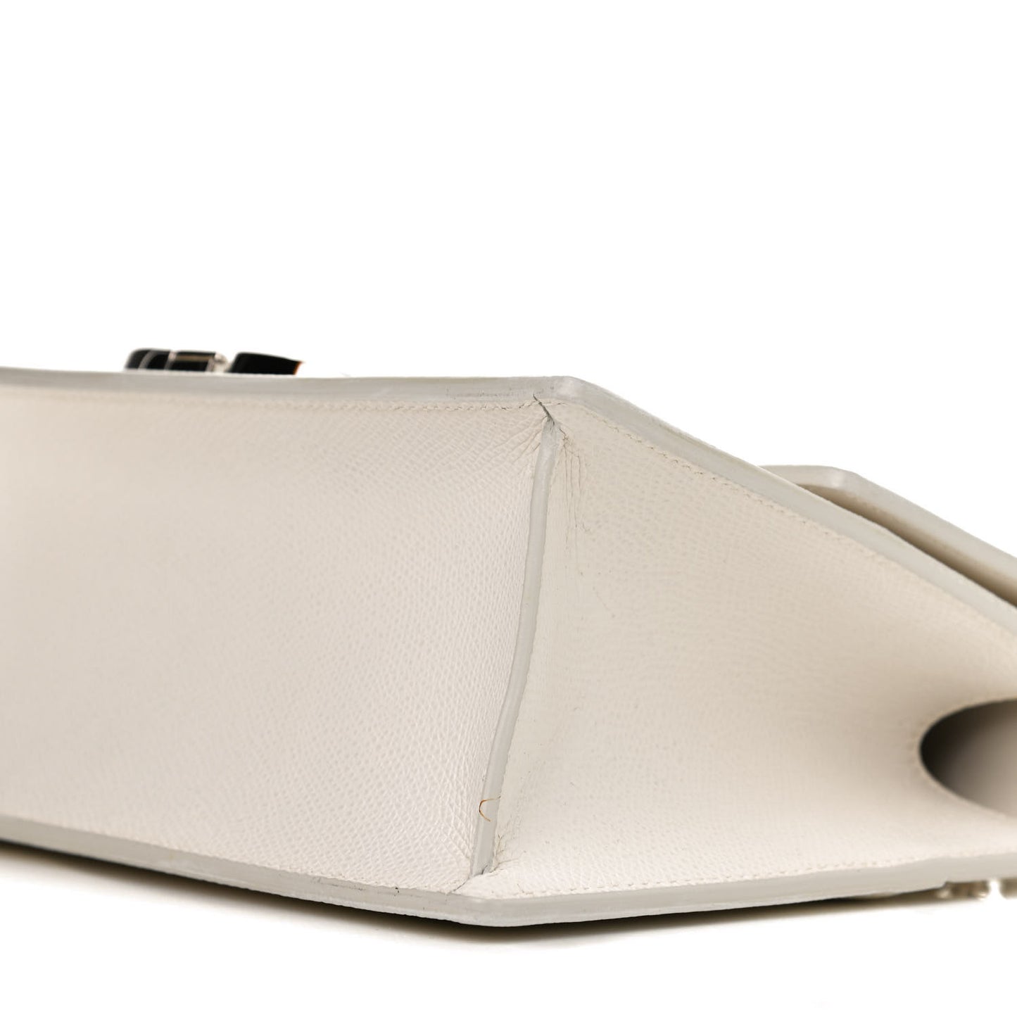 Grained Calfskin 30 Montaigne Chain Flap Bag White