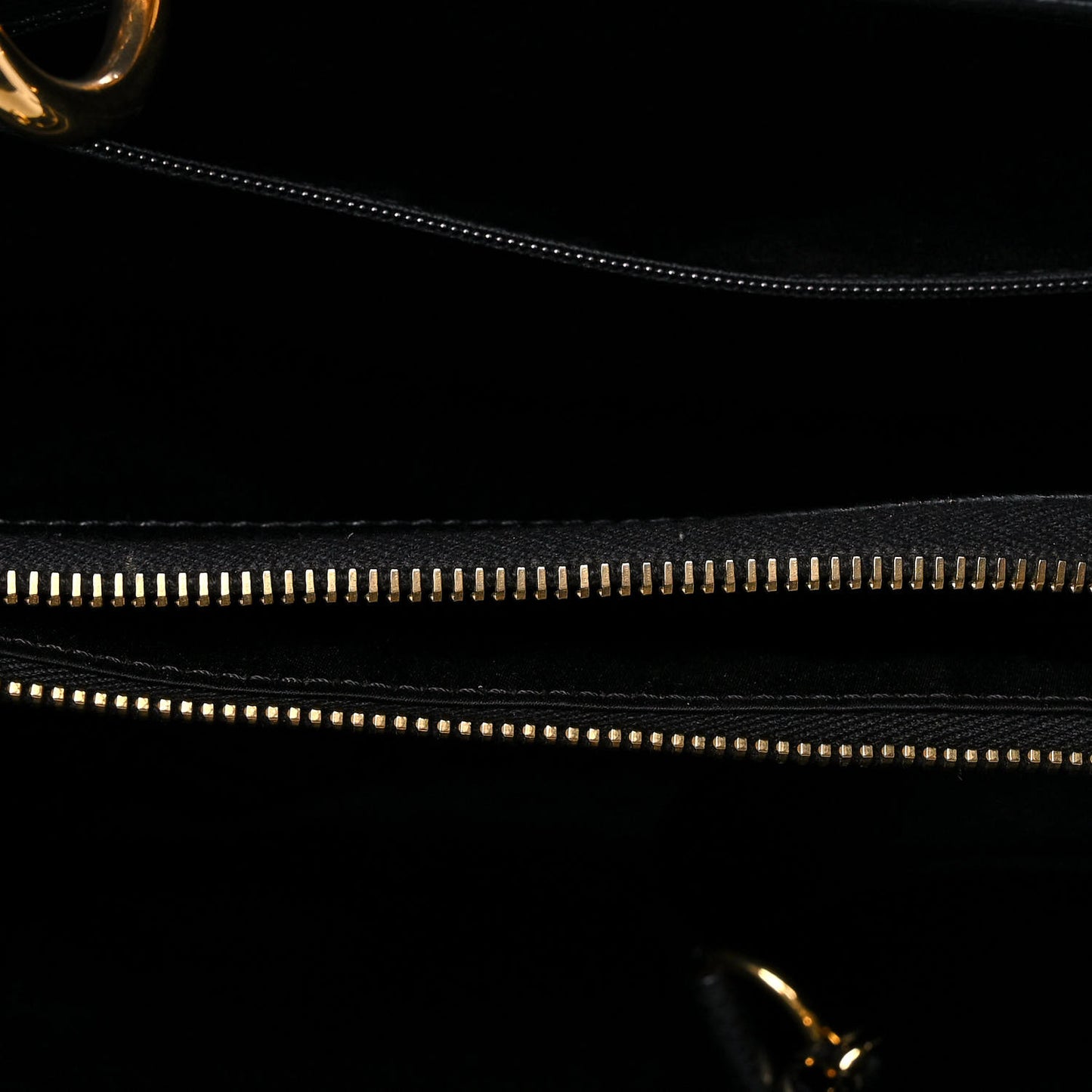 Caviar Quilted Grand Shopping Tote GST Black