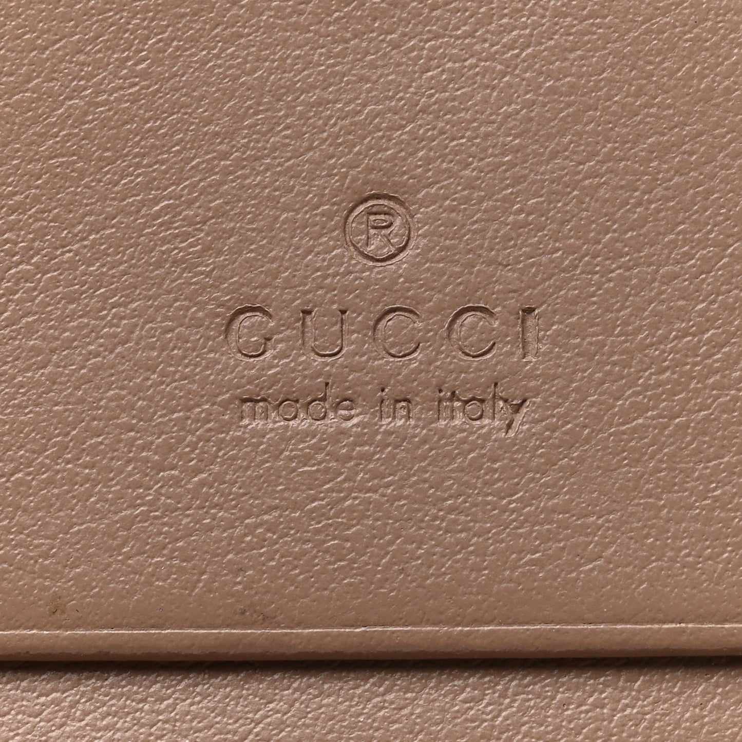 Calfskin Matelasse GG Marmont Card Case Wallet Porcelain Rose