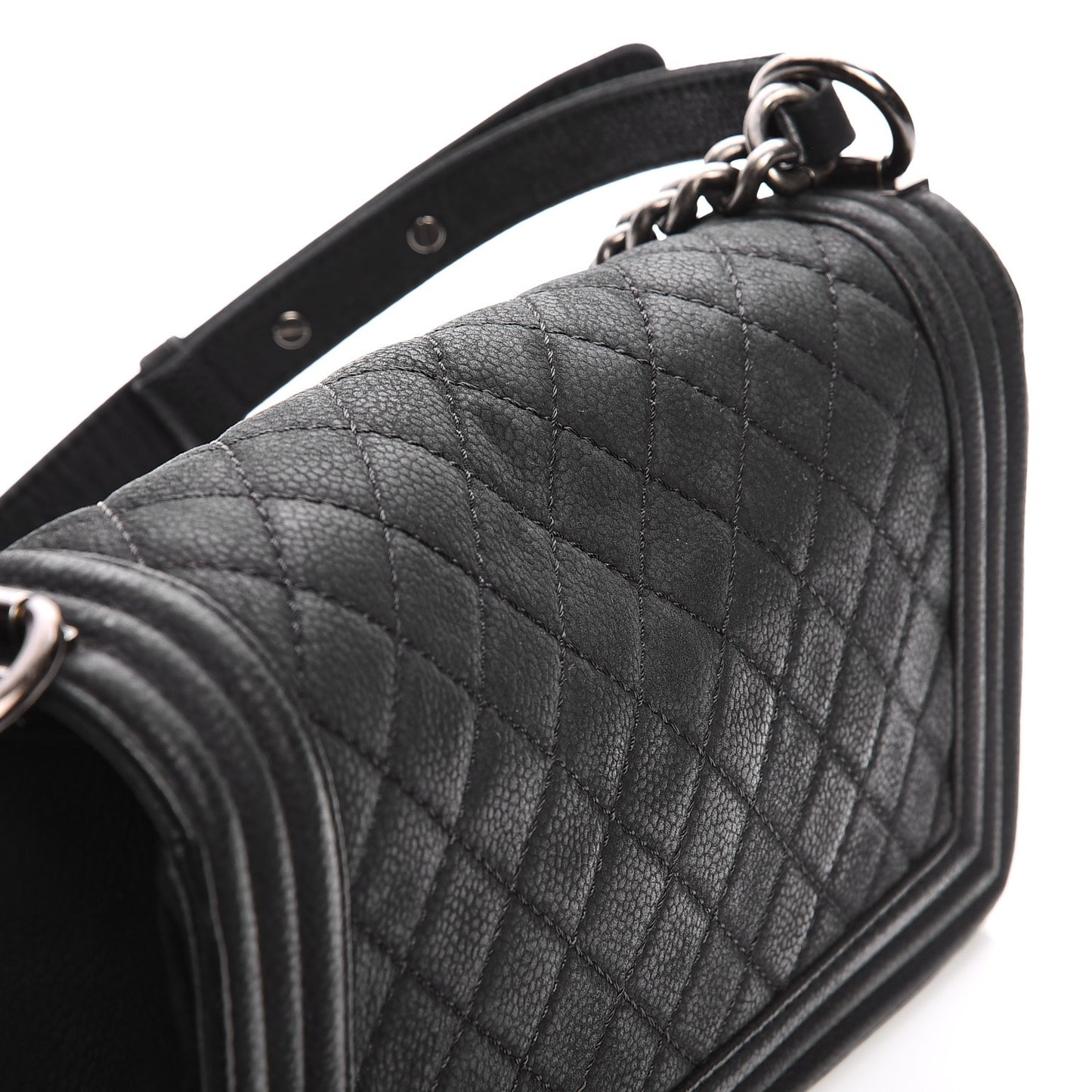 Iridescent Caviar Quilted Medium Boy Flap Black