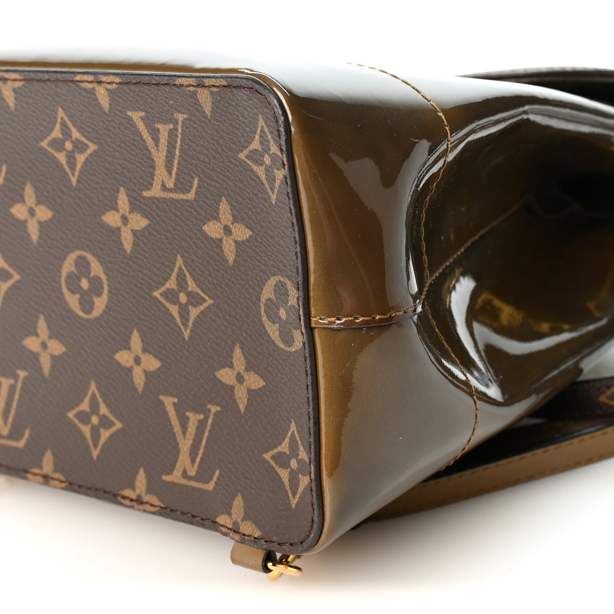 Louis Vuitton Patent Monogram Hot Springs Backpack Vert Bronze 18 of 19