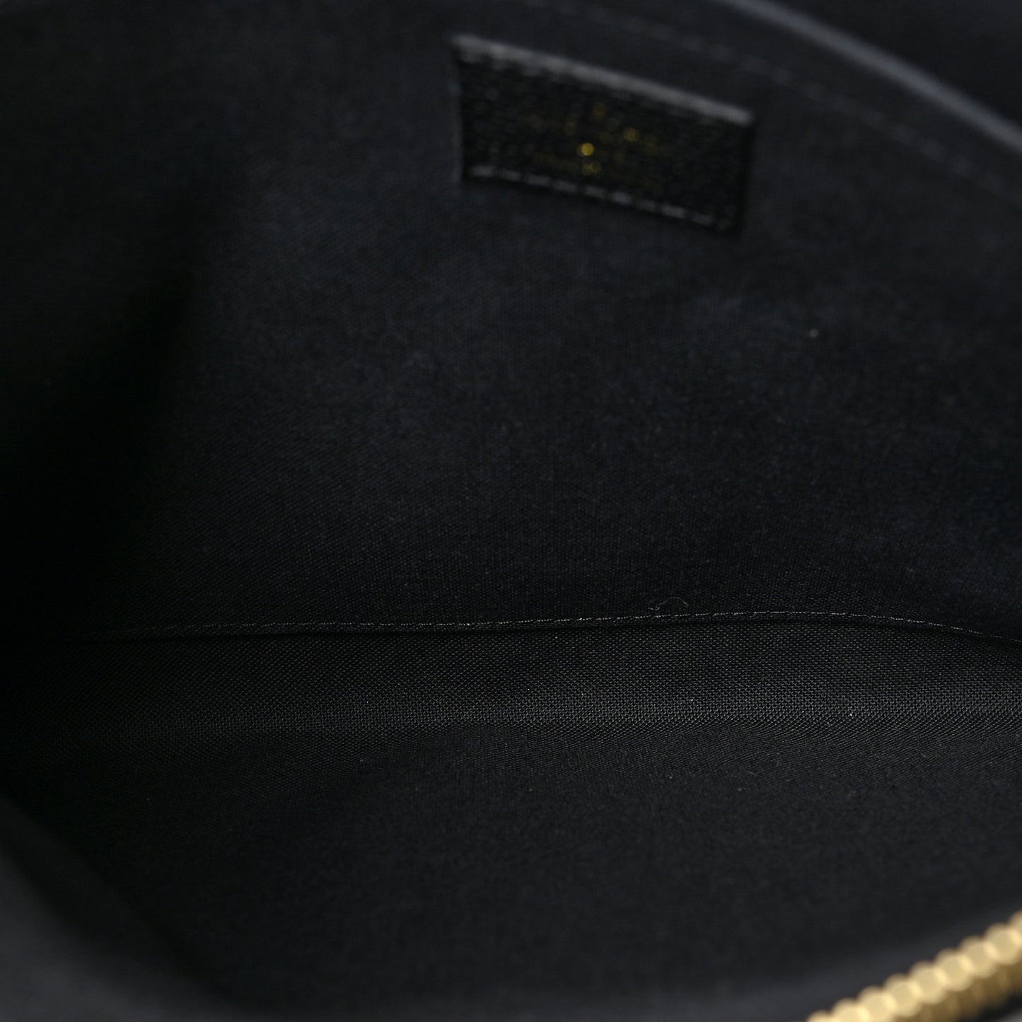 Empreinte Daily Pouch Black