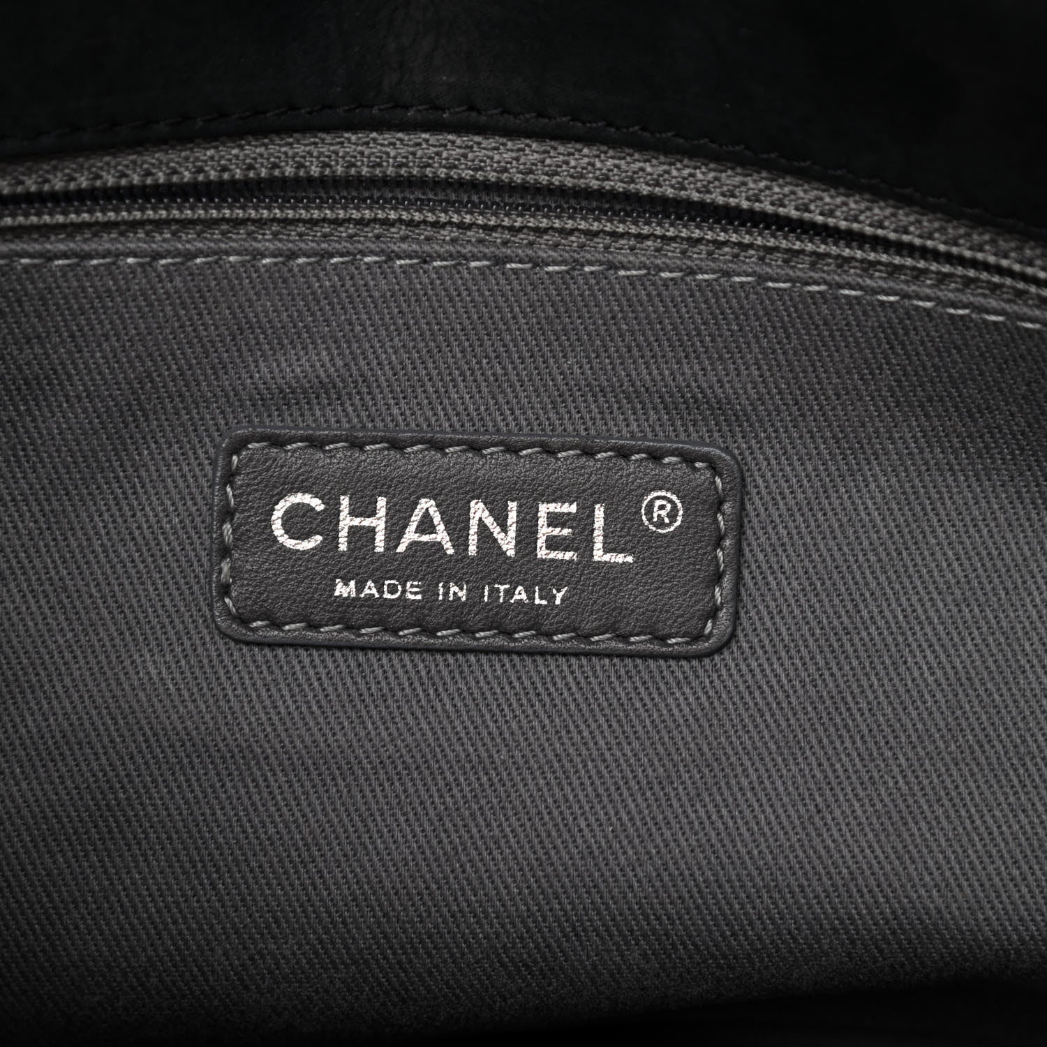 Chanel Iridescent Calfskin Glint Flap Black 6 of 10